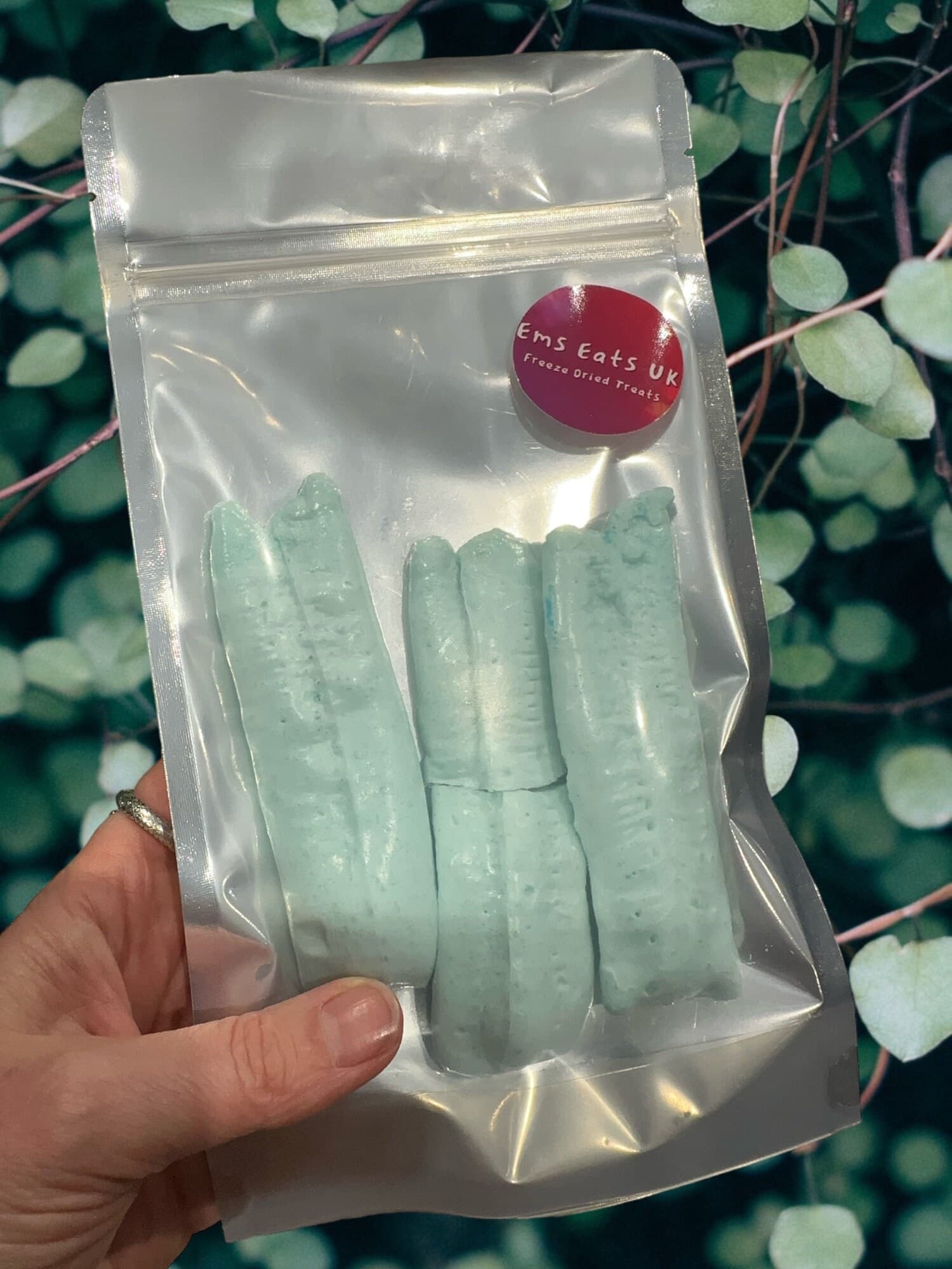 UK Freeze Dried Shocking Blue Raspberry Fizz Sour Chew Bar - Vegan Gift, Halal Sweets, Sour Sweets, Freeze Dried Sweets - image 3