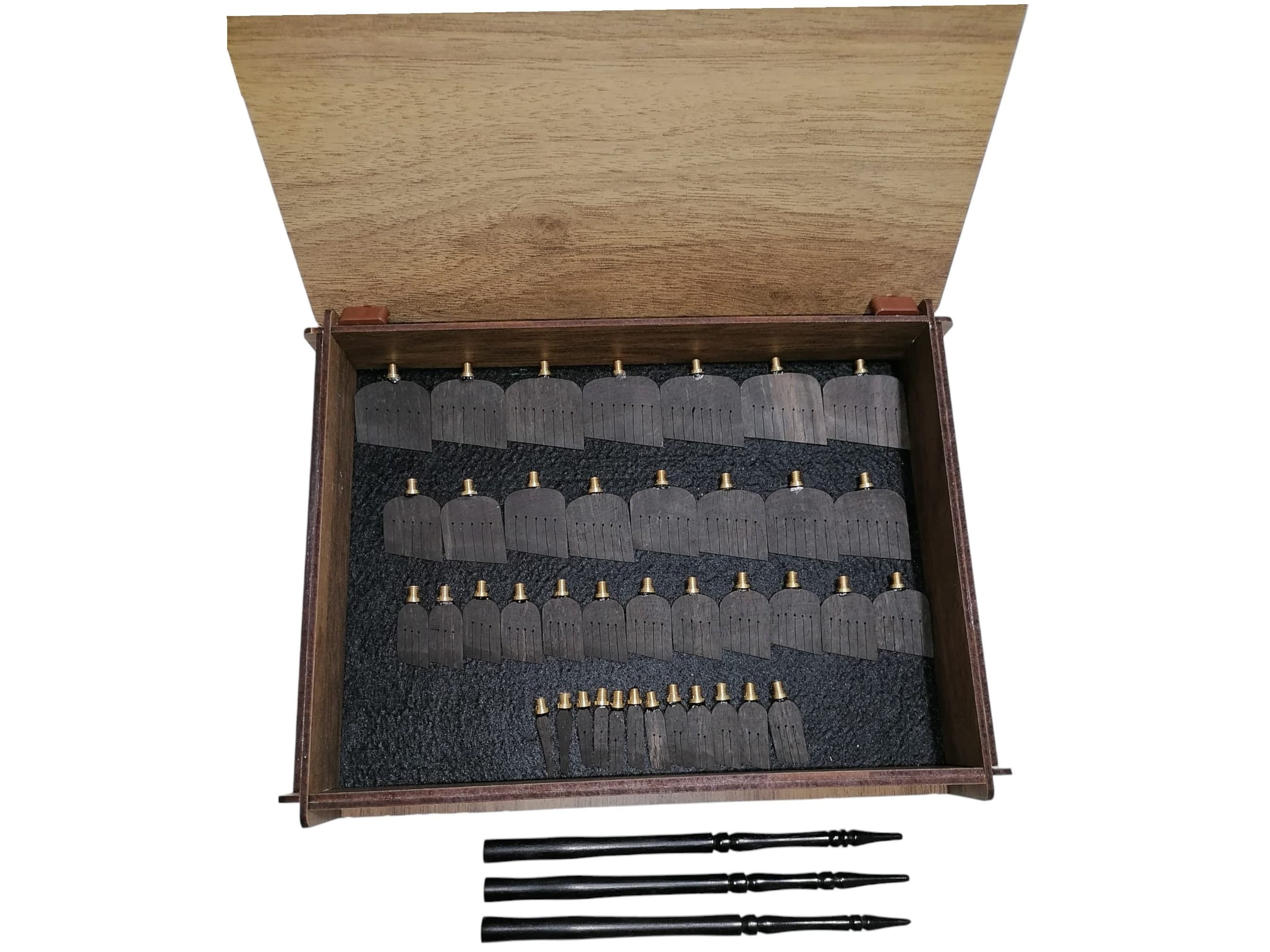 Ebonywood Arabic Calligraphy Pen Set: Thuluth Style, 39 Nibs