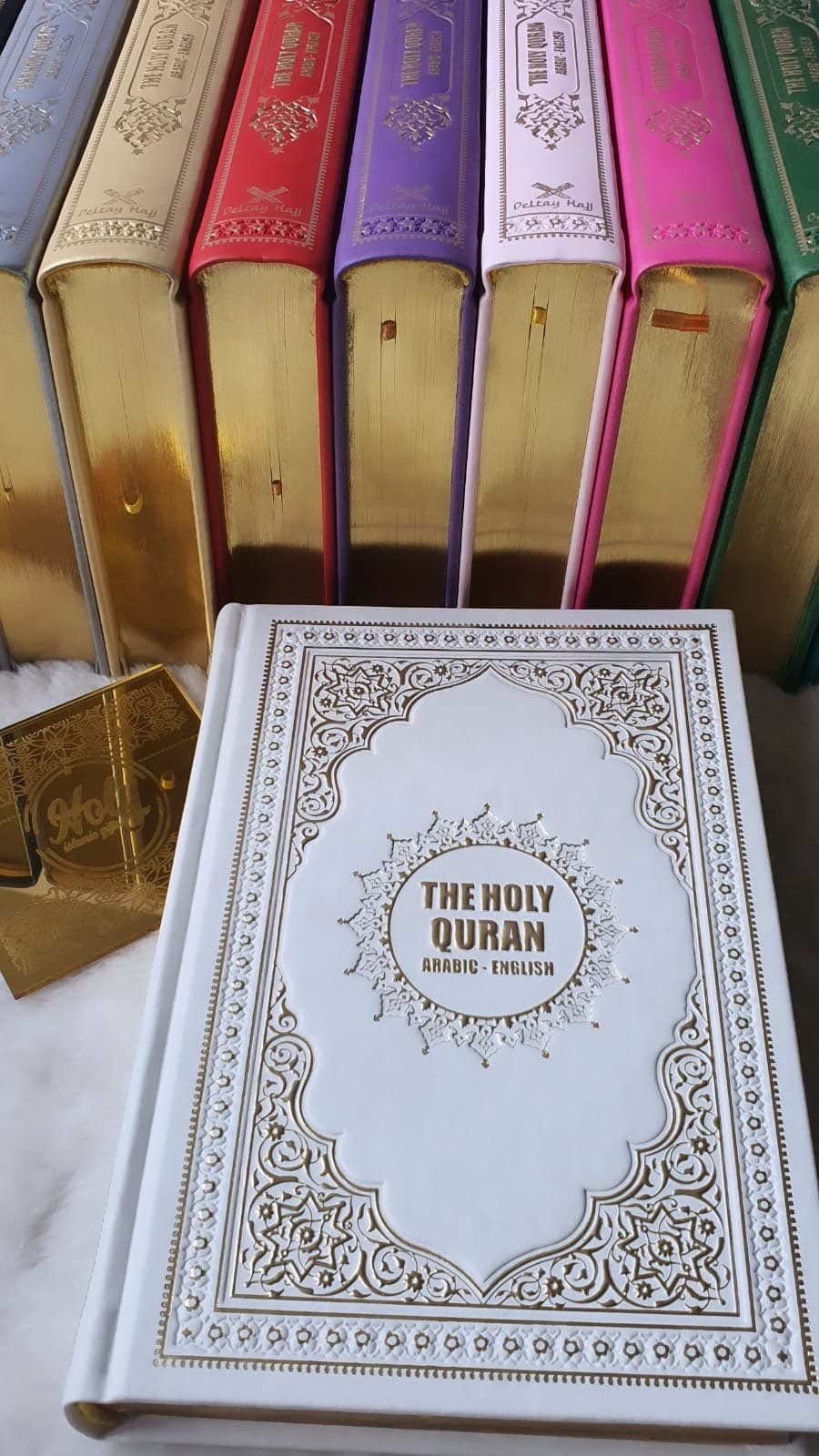English Arabic Quran: Faux Leather Islamic Gift Set