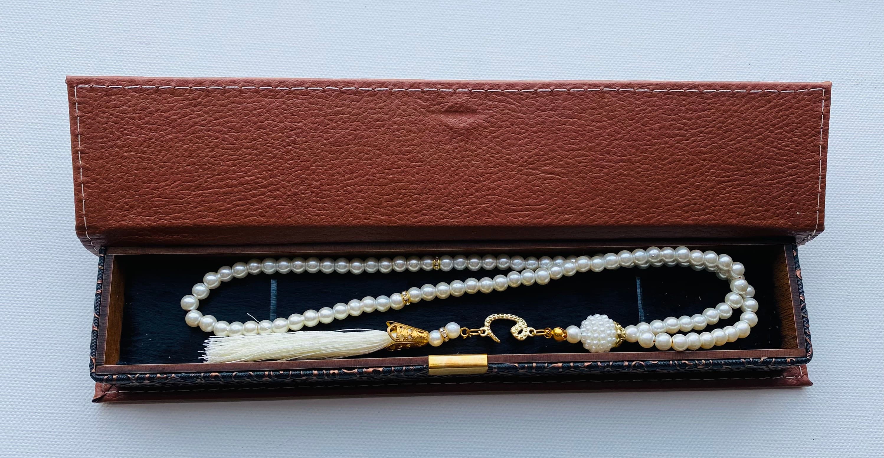 Tasbeeh Box,Pearl 99 Tasbeehs Bead Tasbeeh islamic prayer.Gold Swarovski stone between 33 beads.this wonderful Pearl 99 Tasbeehs pray - image 3