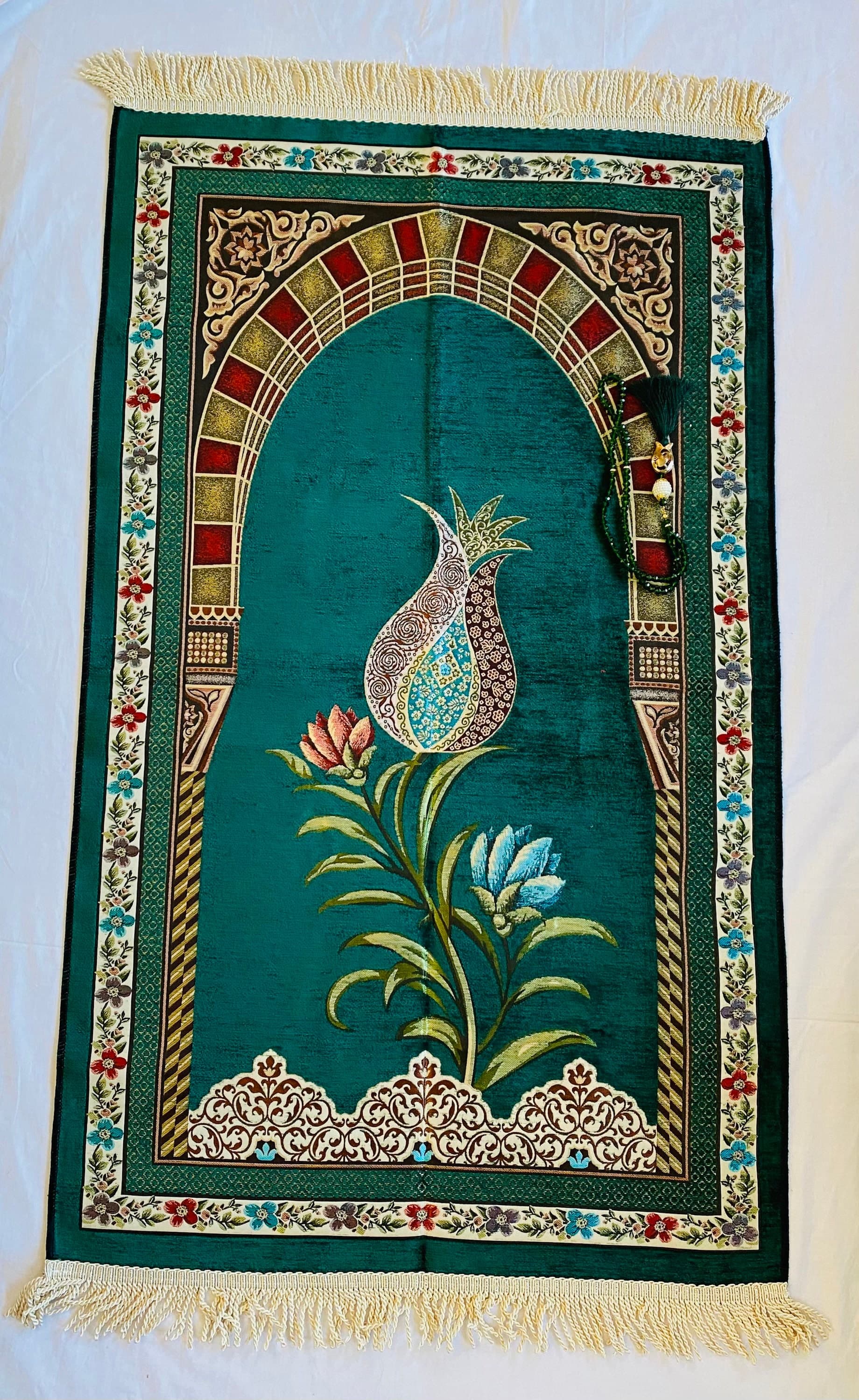Tulip Prayer Rug, Crystal Tasbih, Luxury Sejadah, Muslim Wedding Gift