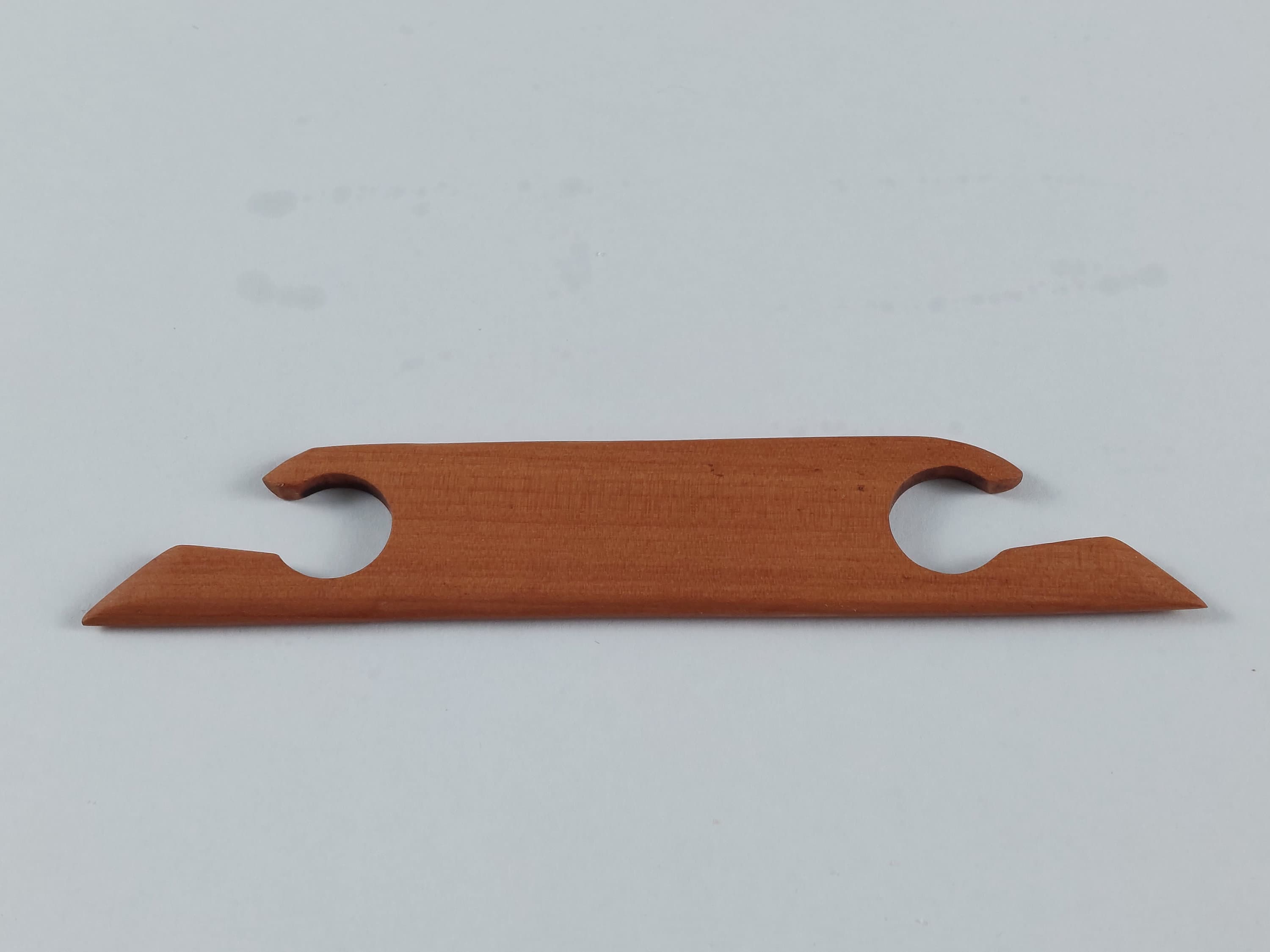 Webschiffchen zum Brettchenweben aus Birnbaumholz in drei Varianten, 4 mm Stärke, 15 cm lang, Webwerkzeug, Birne - image 4