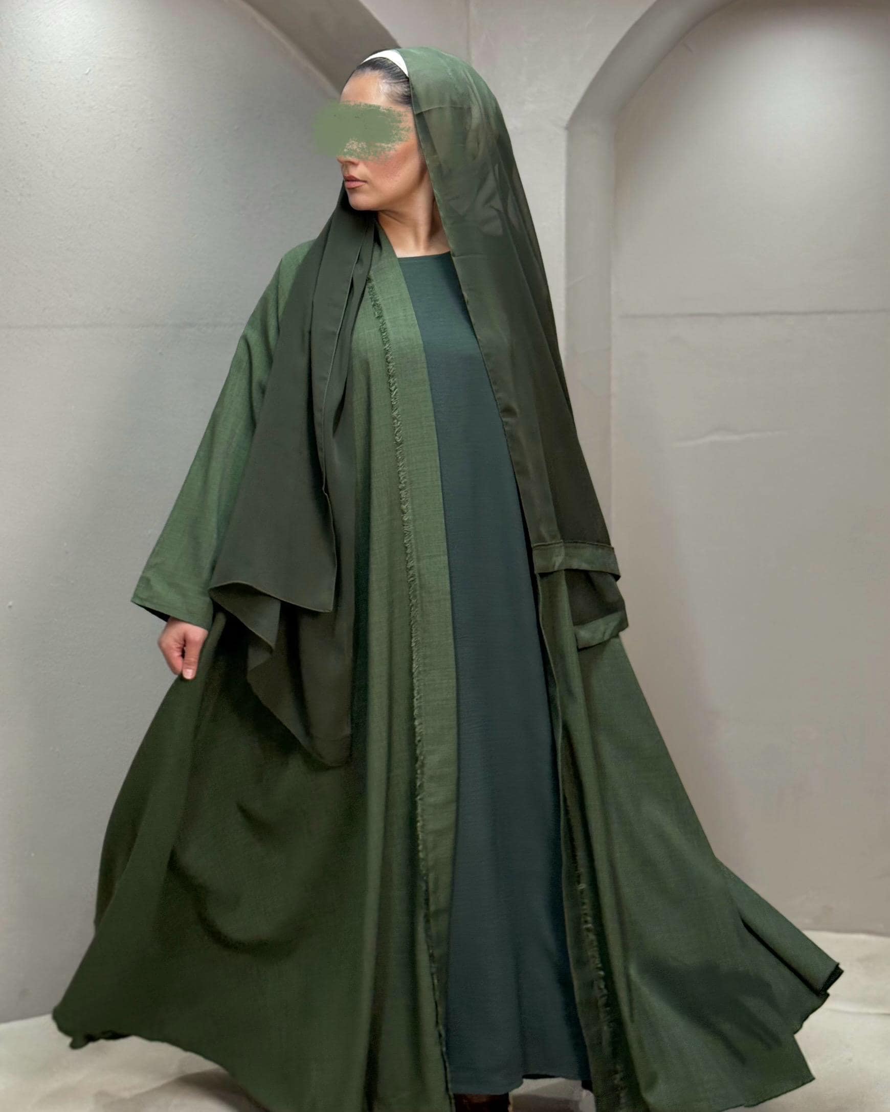 Italian Linen Frayed Abaya Set in Cloche Cut (Khaki Olive)