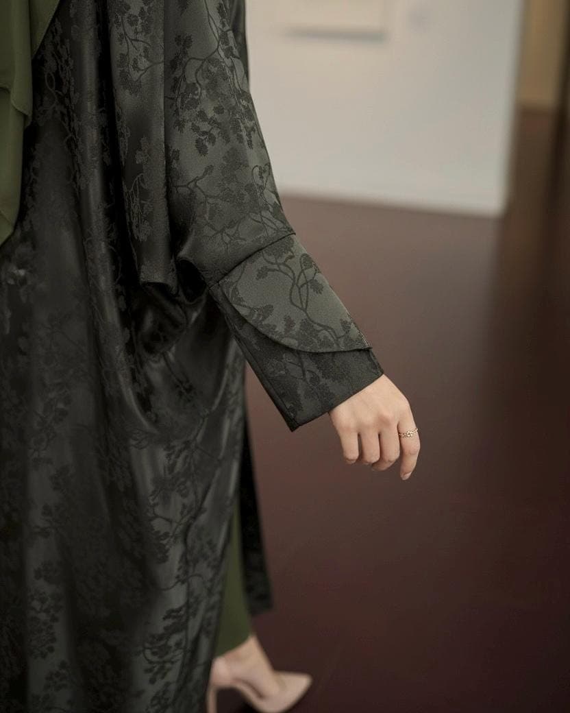 Eid Three-Piece Silk Jacquard Set: Cherry Tree Patterned Abaya, Inner Dress & Hijab - image 4