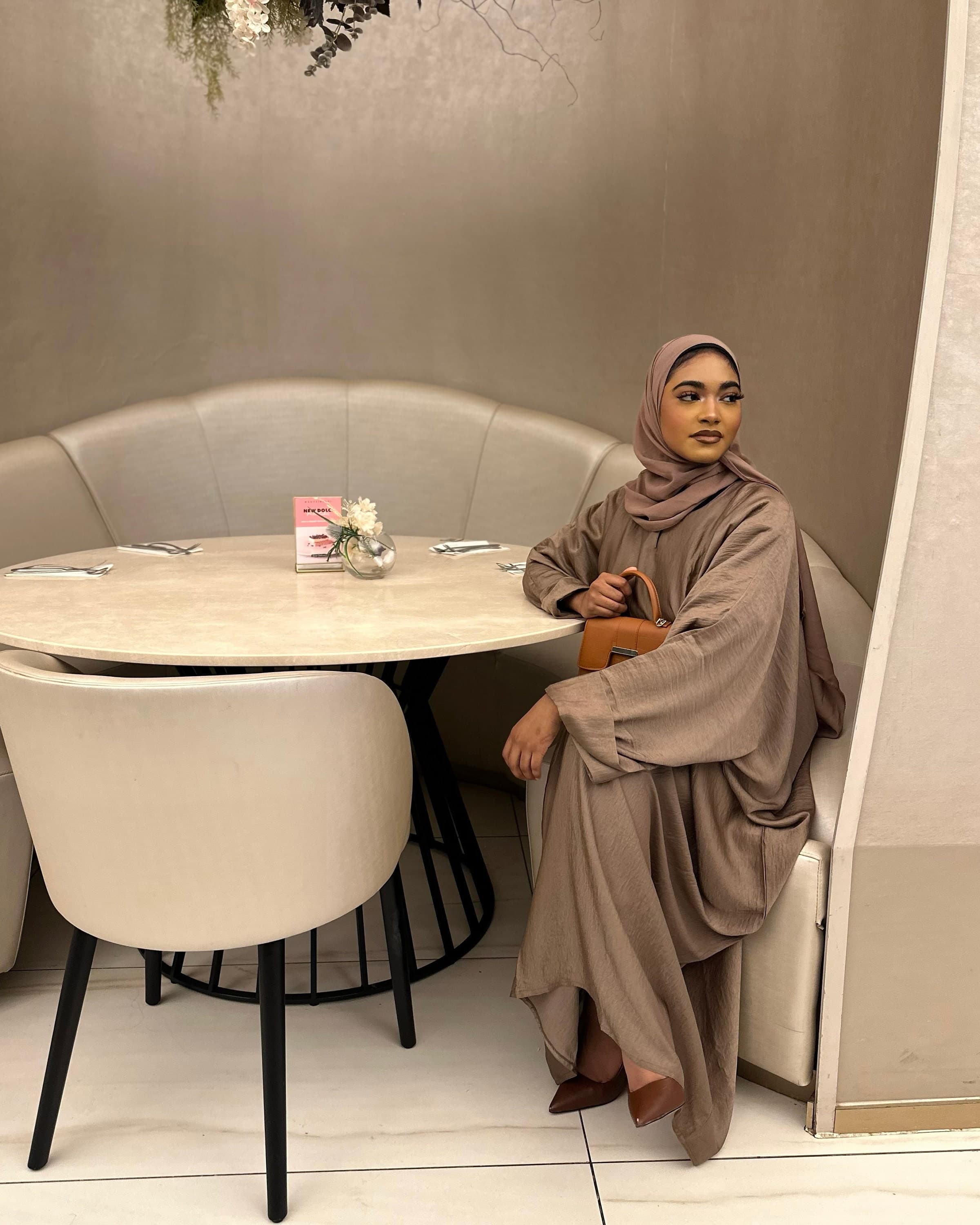 Top Seller Umrah Abaya (Chocolate)