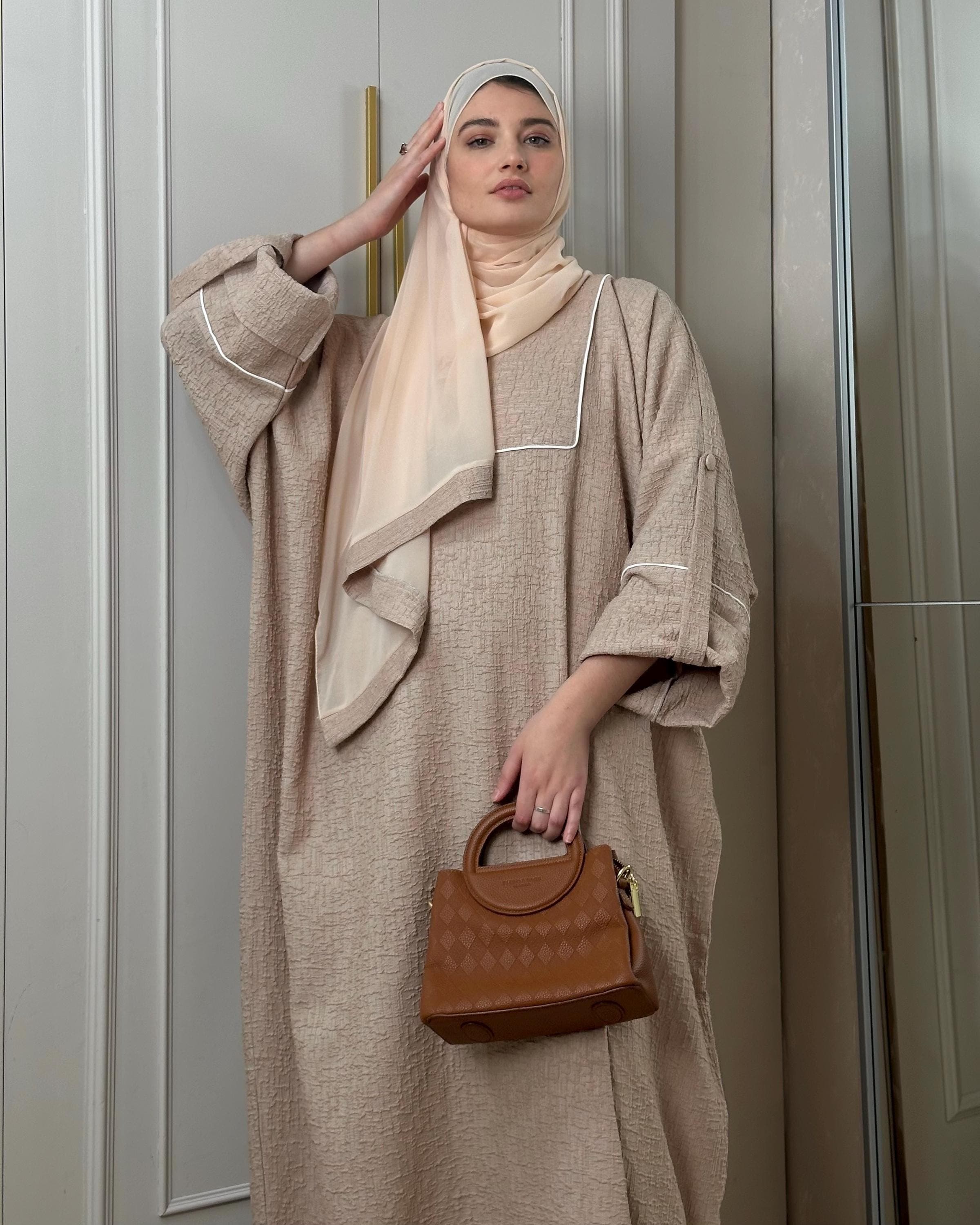 Winter Closed Butterfly with Square Neck (Sand Brown)