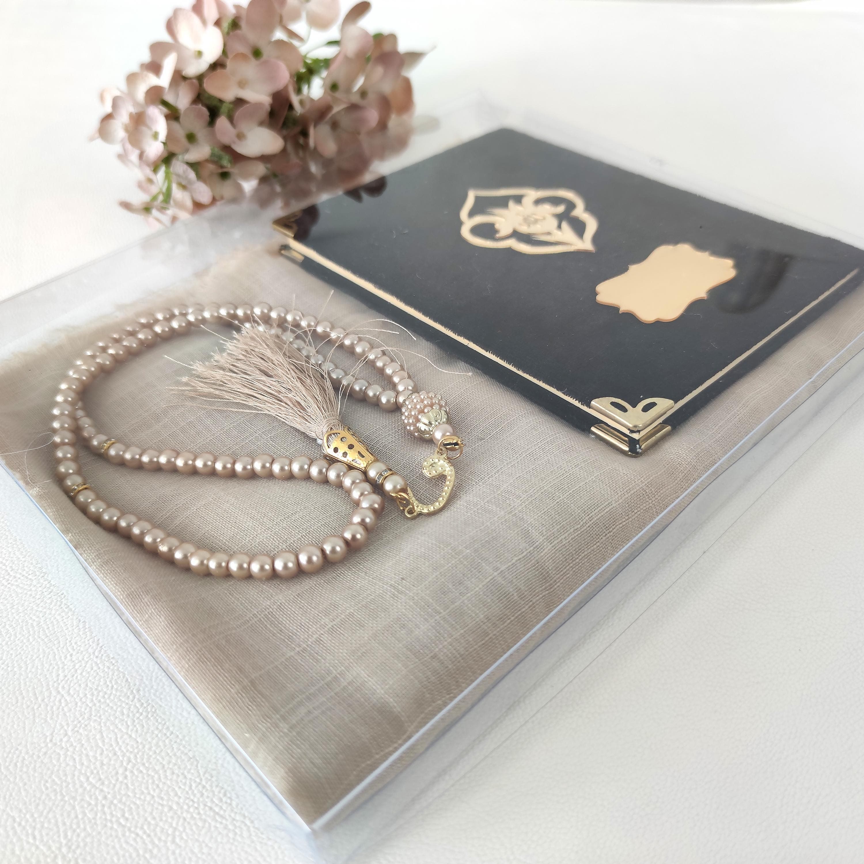 Eid Gift Yaseen Gift Set Black Tasbeeh Islamic Head Scarf Gift Set Velvet Yaseen Quran Islamic Wedding Graduation Gift Designer Sejadah