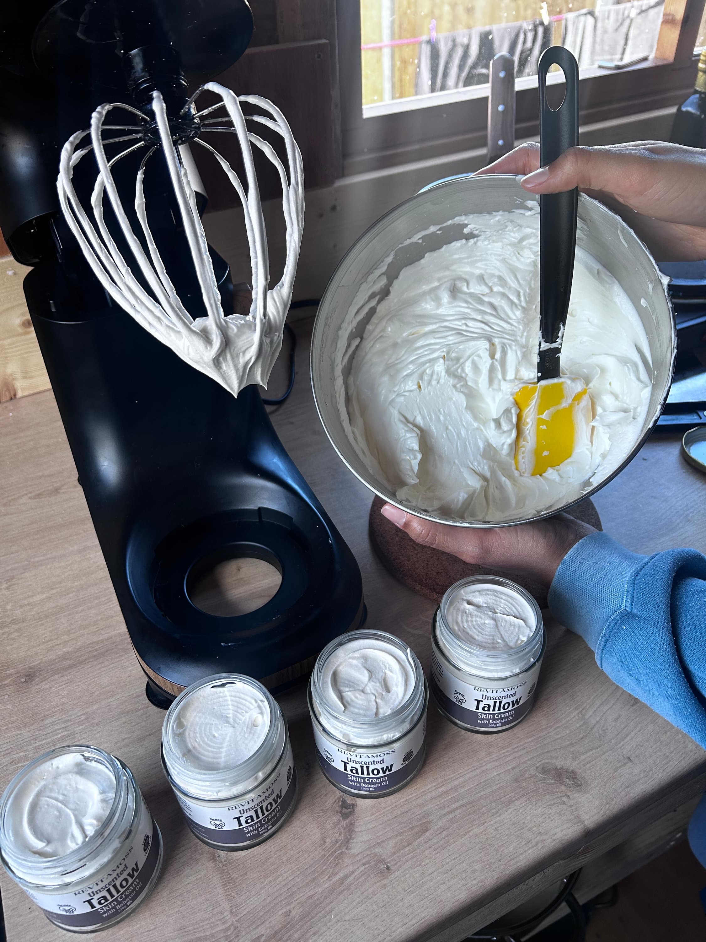 Whipped Tallow Cream | Halal Tallow | Farm Batch | 2-ingredients | Beef Tallow Moisturiser with Optional Scents | 200g Glass Jar - image 3