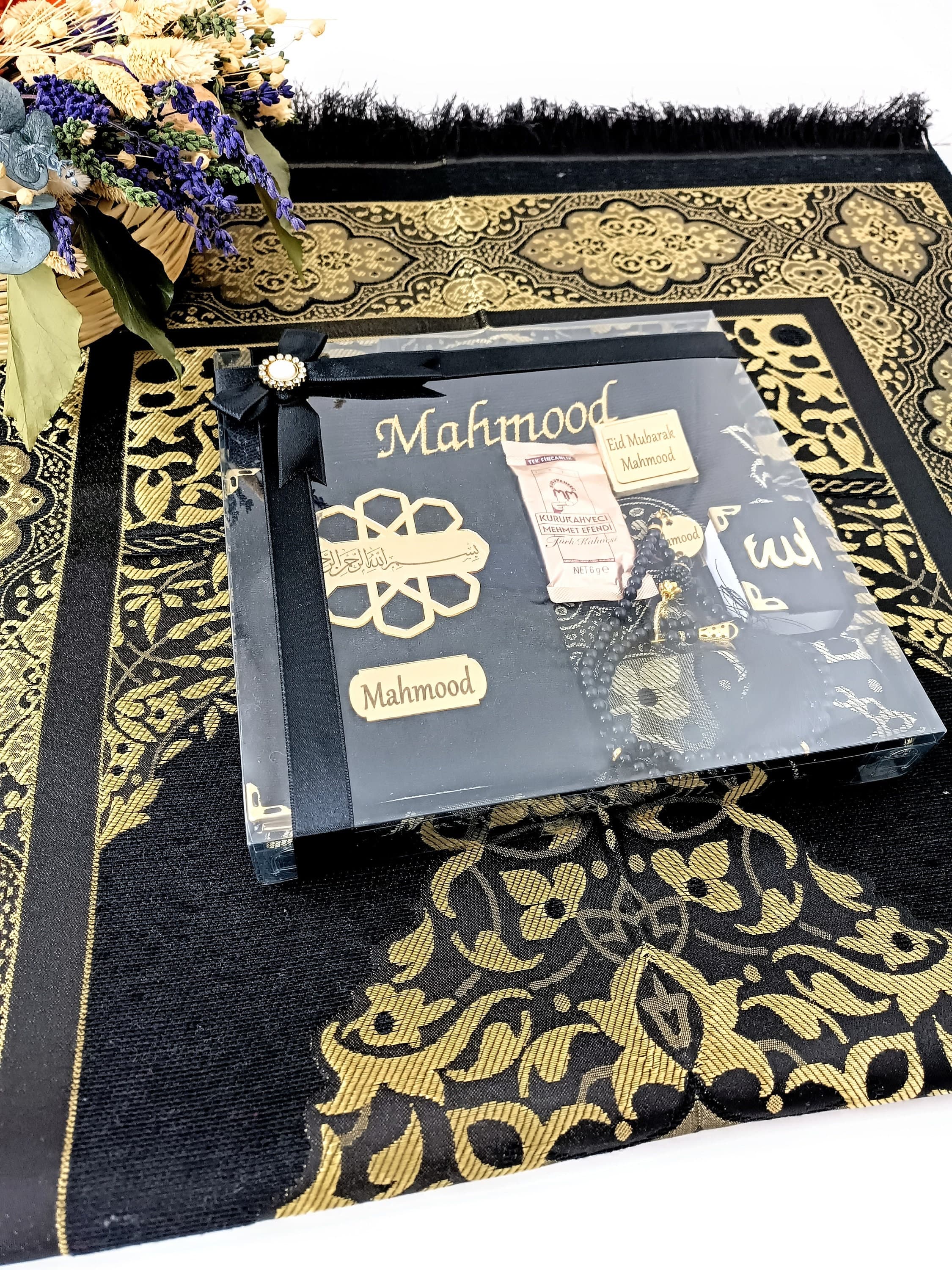 Personalized Prayer Mat Gift Set | Velvet Quran, Tasbeeh & Yaseen - image 4