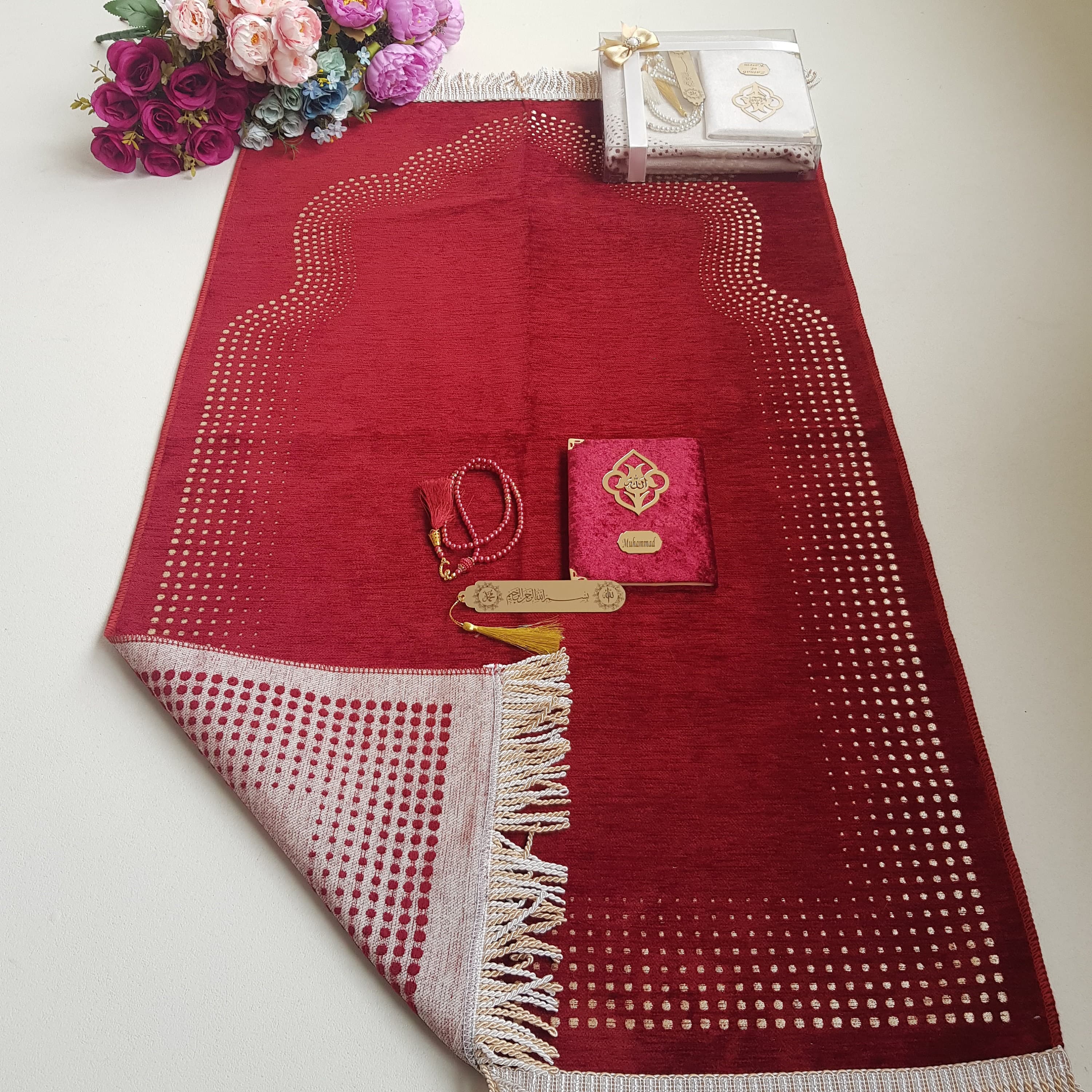Personalized Prayer Mat Yaseen Quran Gift Set | Custom Muslim Gift - image 3