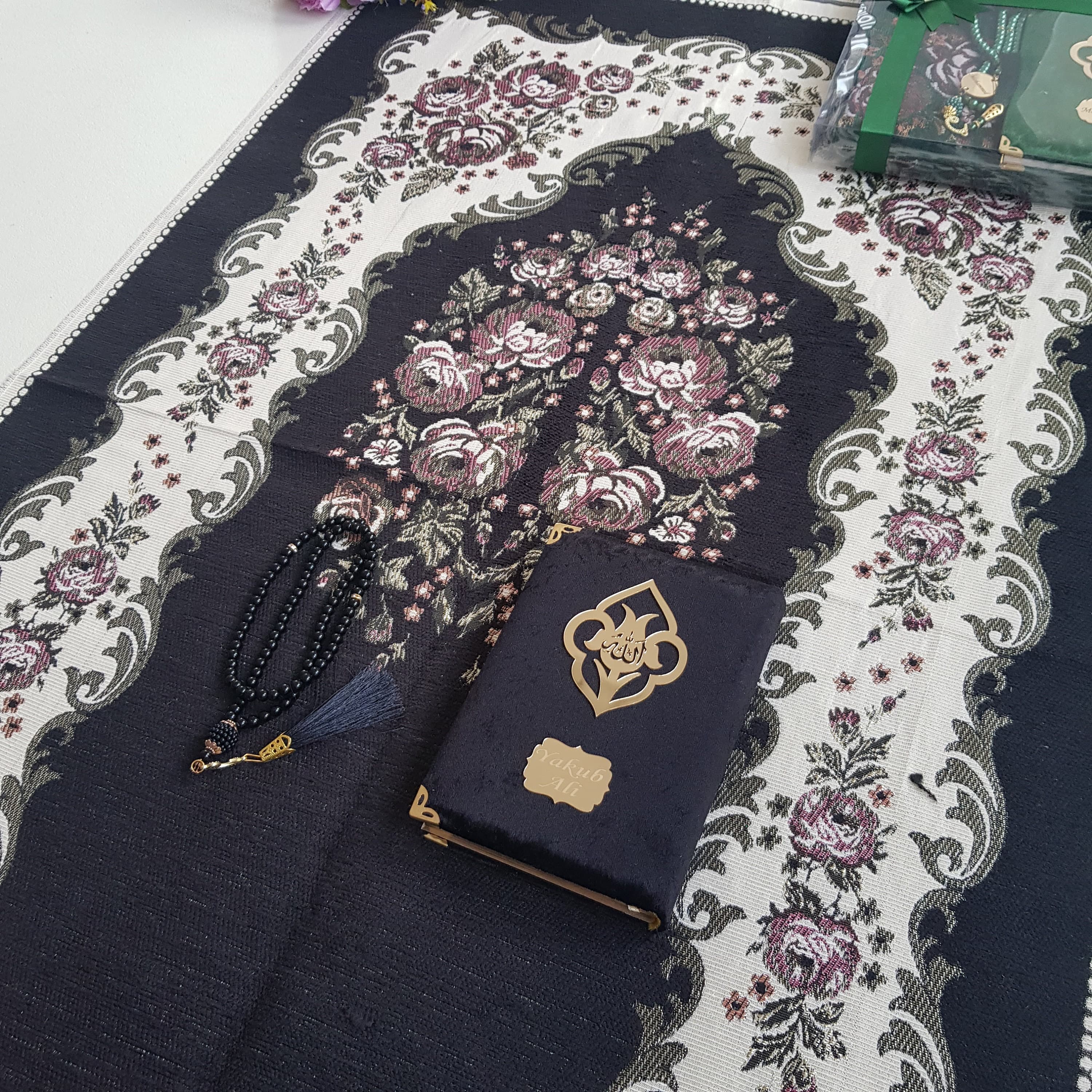 Personalized Prayer Mat Gift Set | Custom Quran, Tasbeeh, Yaseen - image 3