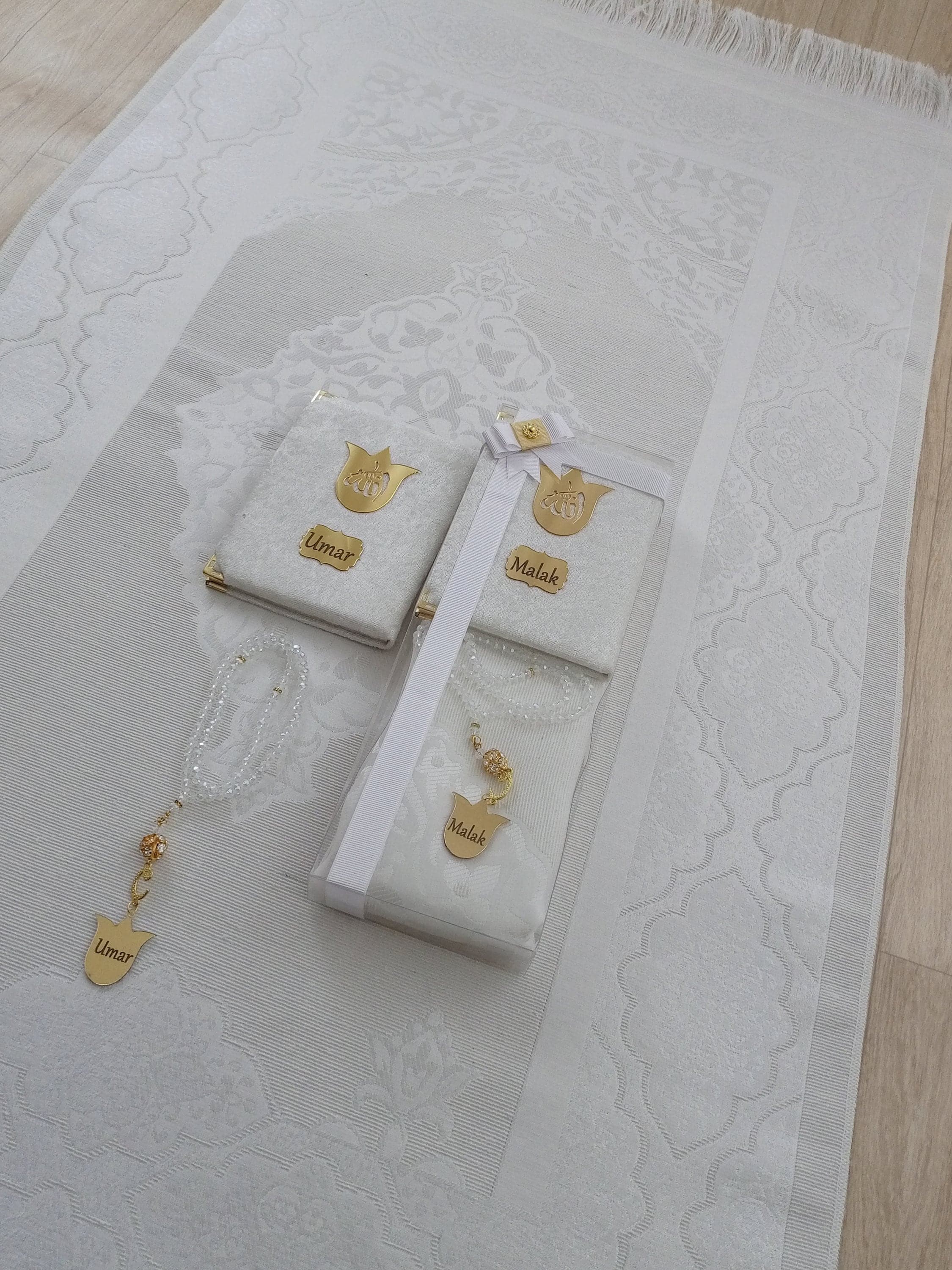 Personalized Prayer Mat Quran Gift Set | Eid, Wedding, Graduation - image 4