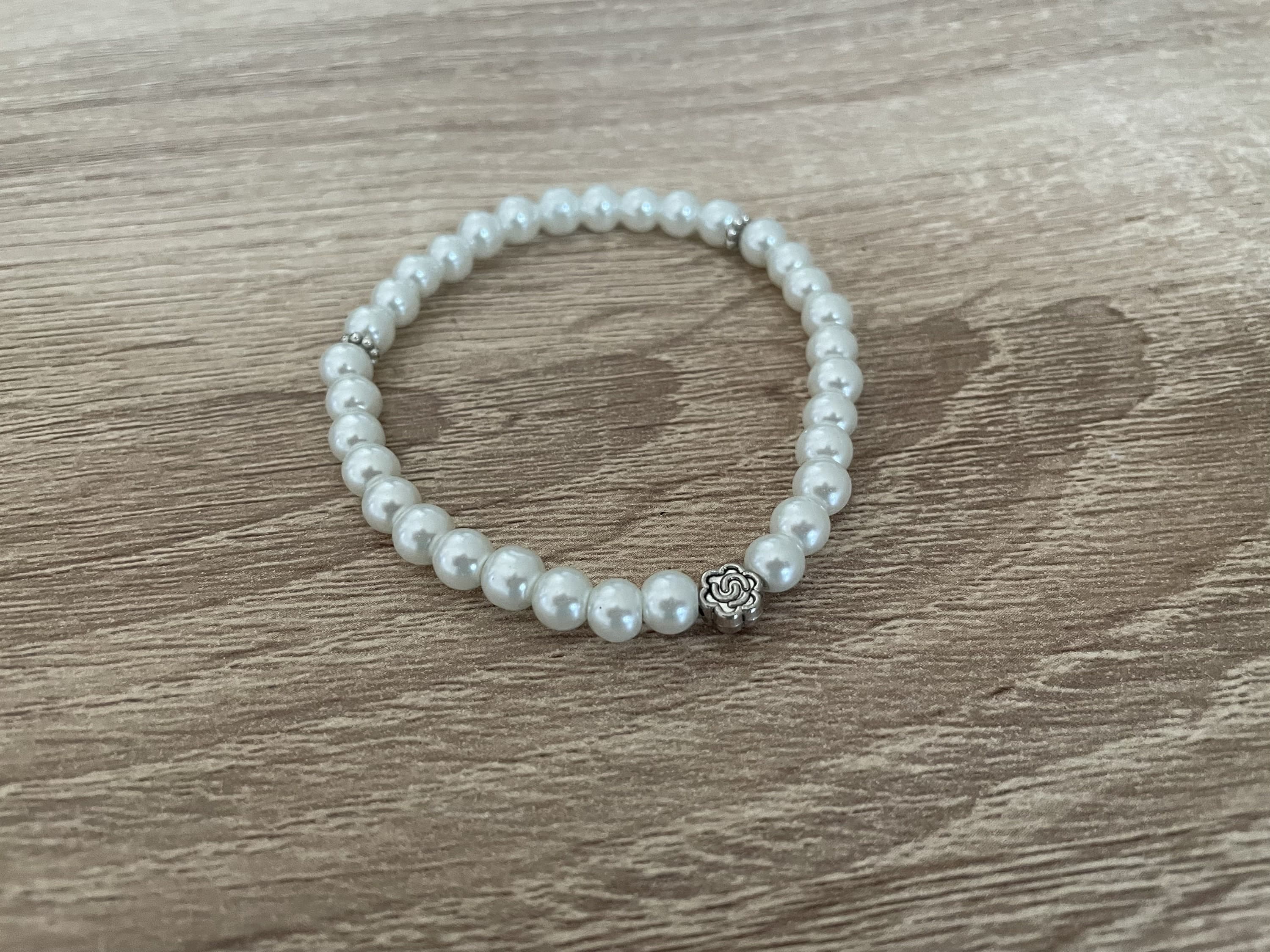 White Glass Bead Tasbih Bracelet (33 Beads) - image 4