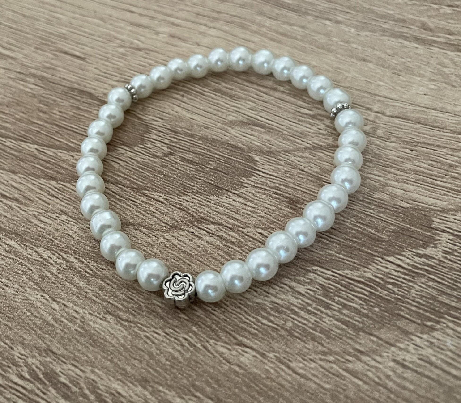 White Glass Bead Tasbih Bracelet (33 Beads)