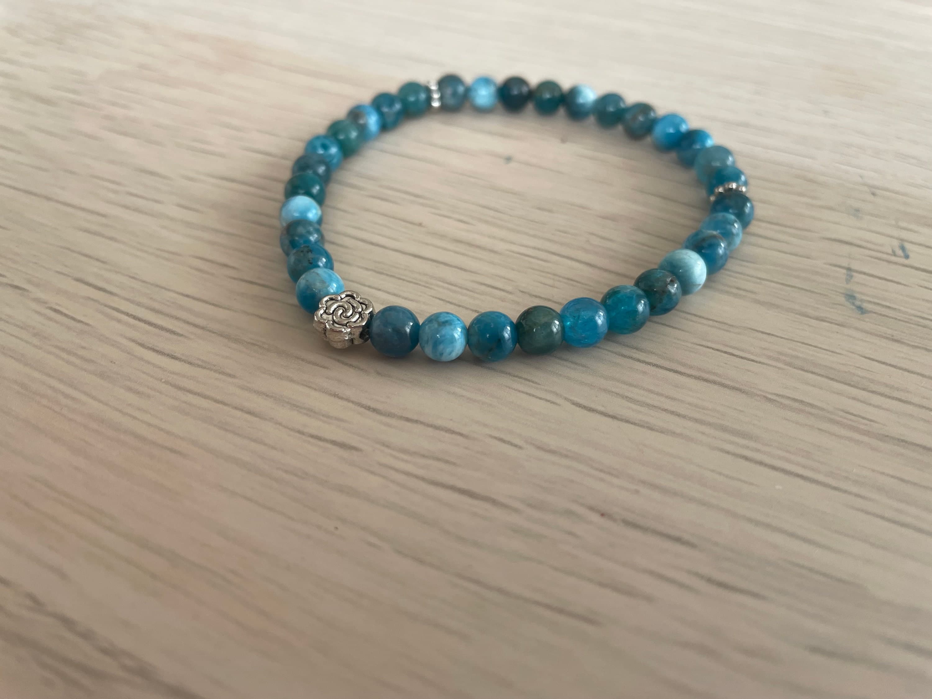 Apatite Tasbih Bracelet (33 Beads) - image 3