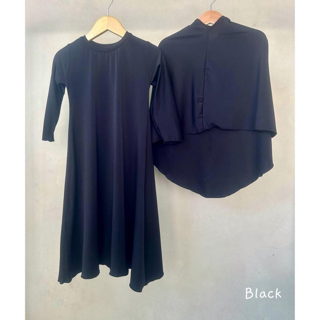 Baby Abaya Set, Children's Modest Dress, Hijab for Umrah, Islamic Clothing - image 5