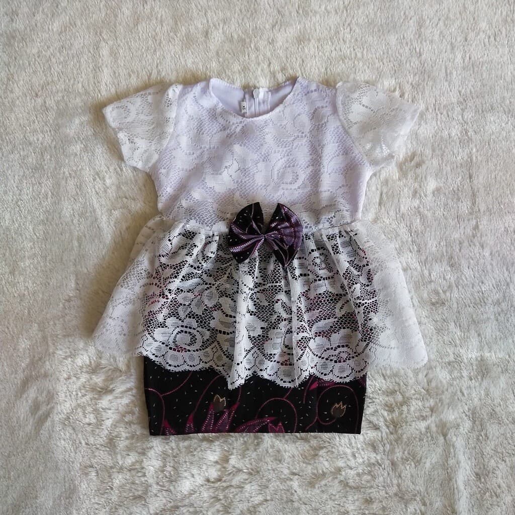 PEPLUM 0-18 months baby Kebaya, baby Kebaya sets SHORT batik skirt, Baby batik sets