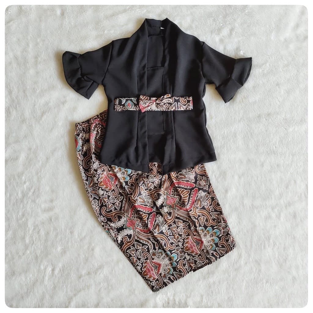 SIFON KUTUBARU 0- 2.5years baby Kebaya, Baby kebaya sets LONG batik skirts, baby Kebaya sets batik skirts - image 3
