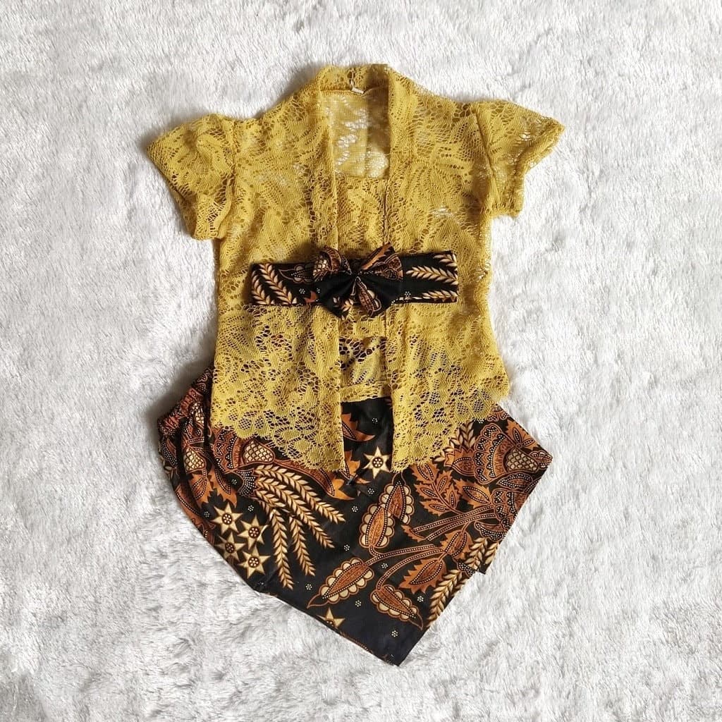 LACE KUTUBARU 0- 2.5years baby Kebaya, Baby kebaya sets LONG batik skirts, baby Kebaya sets batik skirts