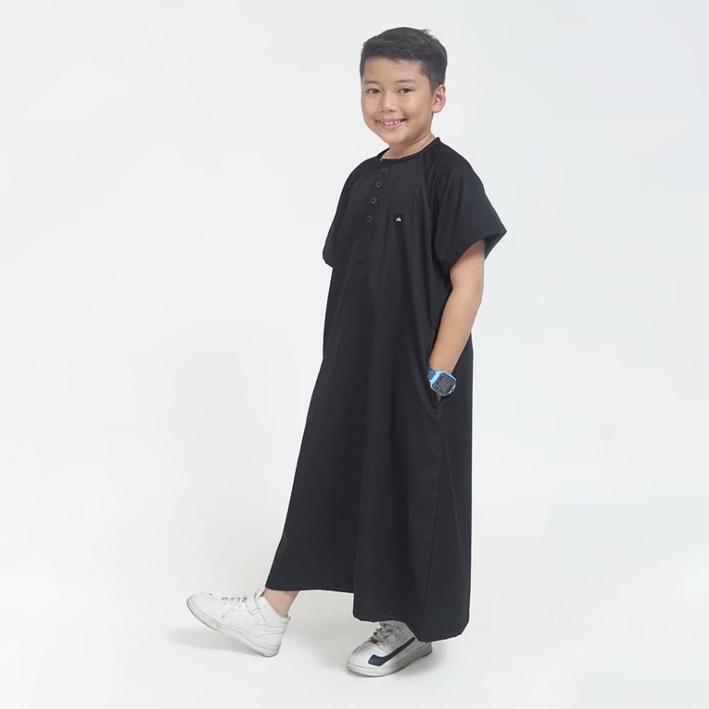MUSA Black kids thobe | boy's arabian thobe | boy's umrah thobe