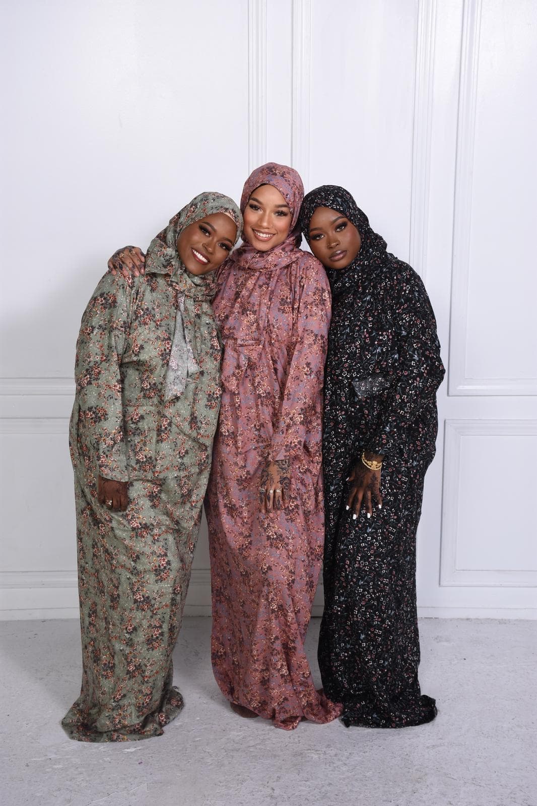 Floral Prayer Dress with Attached Hijab – Lightweight Muslim Outfit - image 3