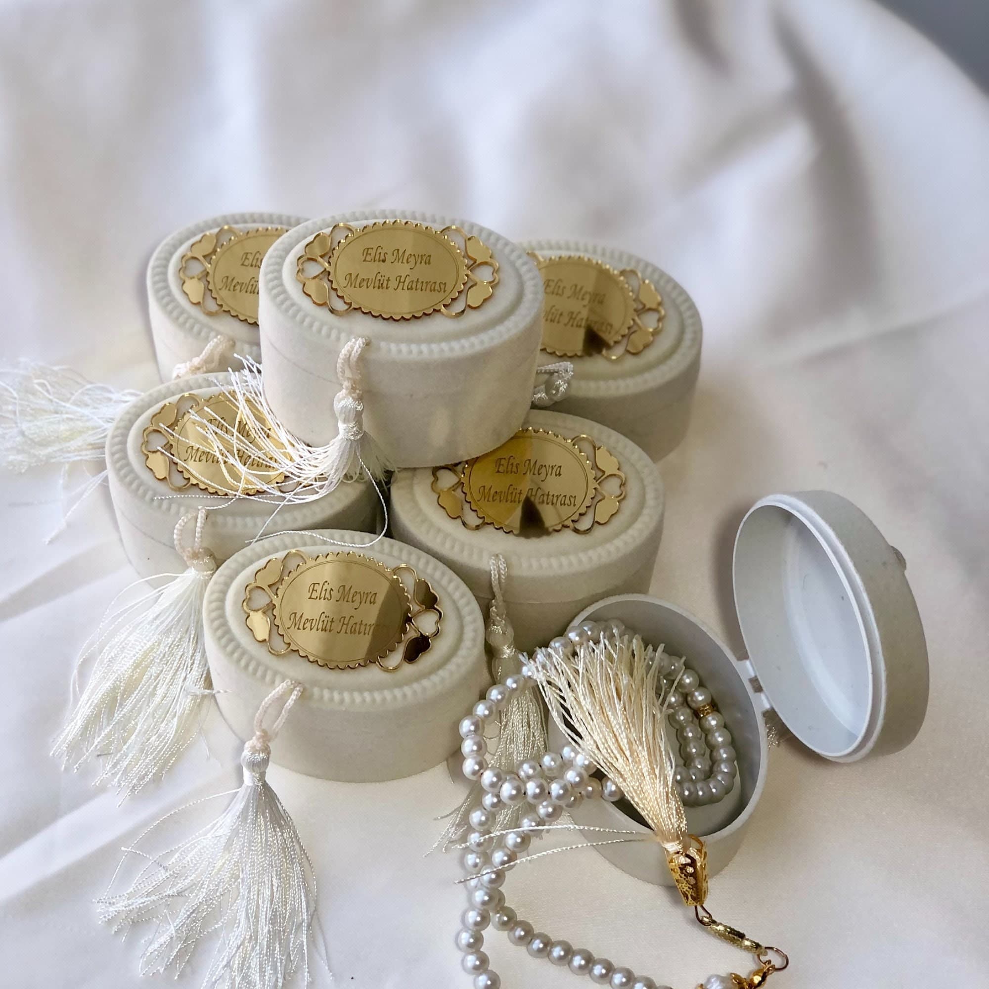 Personalized Pearl Tasbih: Islamic Wedding Favor in Velvet Box - image 4