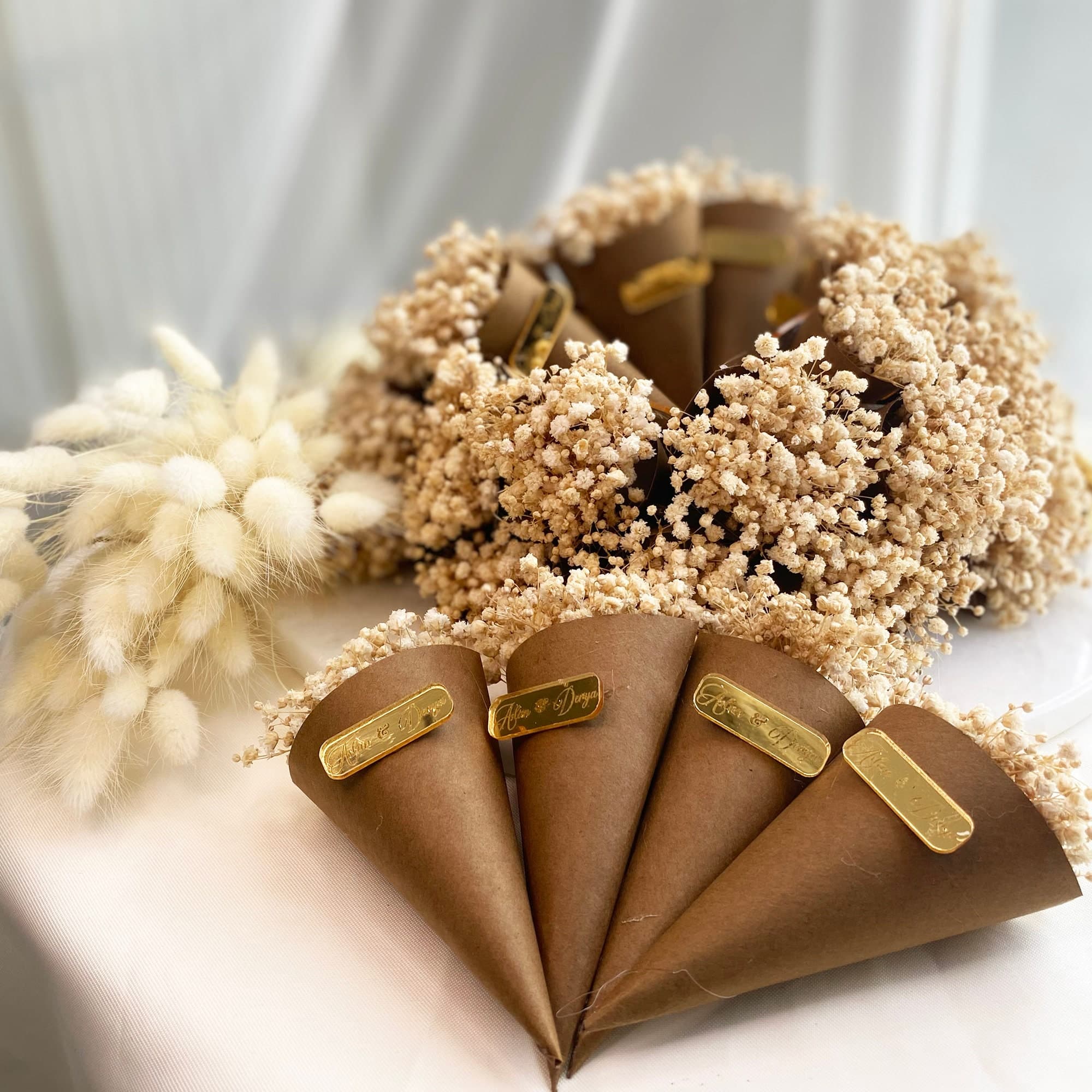 Personalized Magnet Favors: Rustic Dried Flower Bouquet, Wedding Baby Shower - image 4