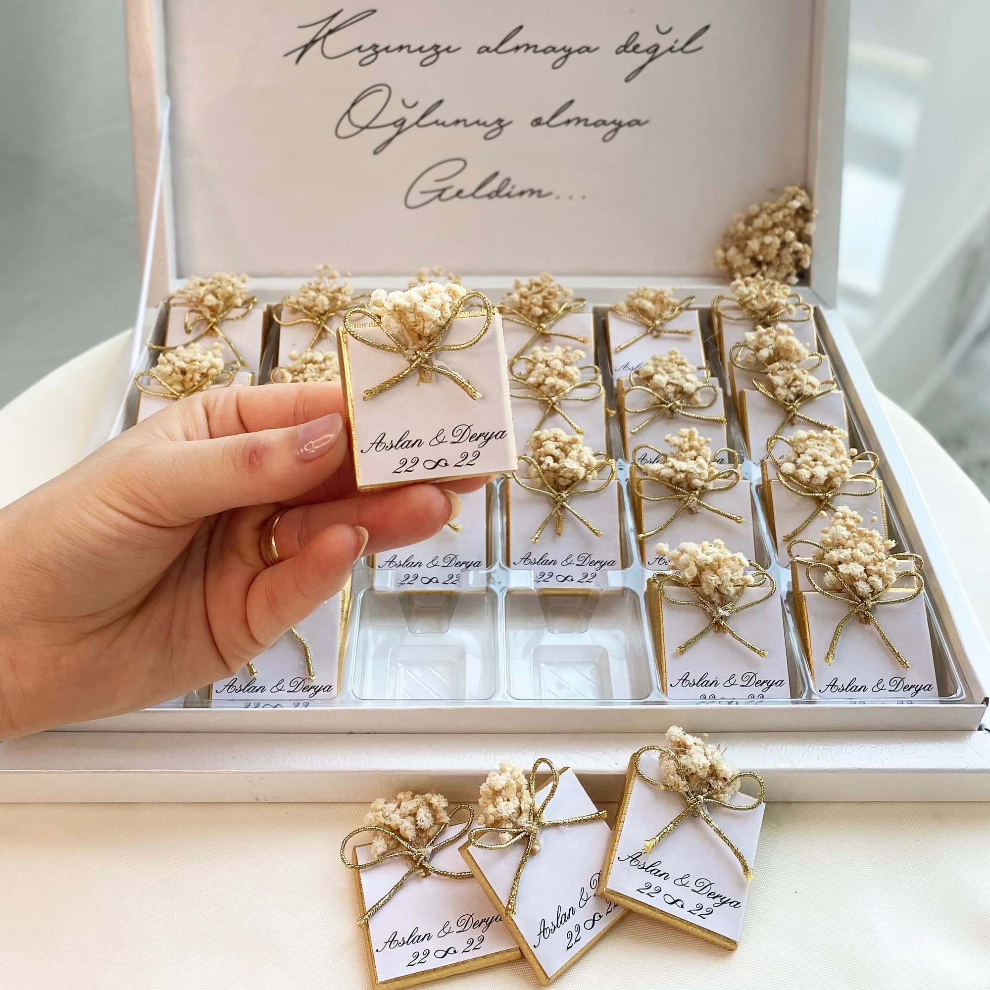 Personalized Wedding Chocolate Box Favors, Party Engagement Gift - image 5
