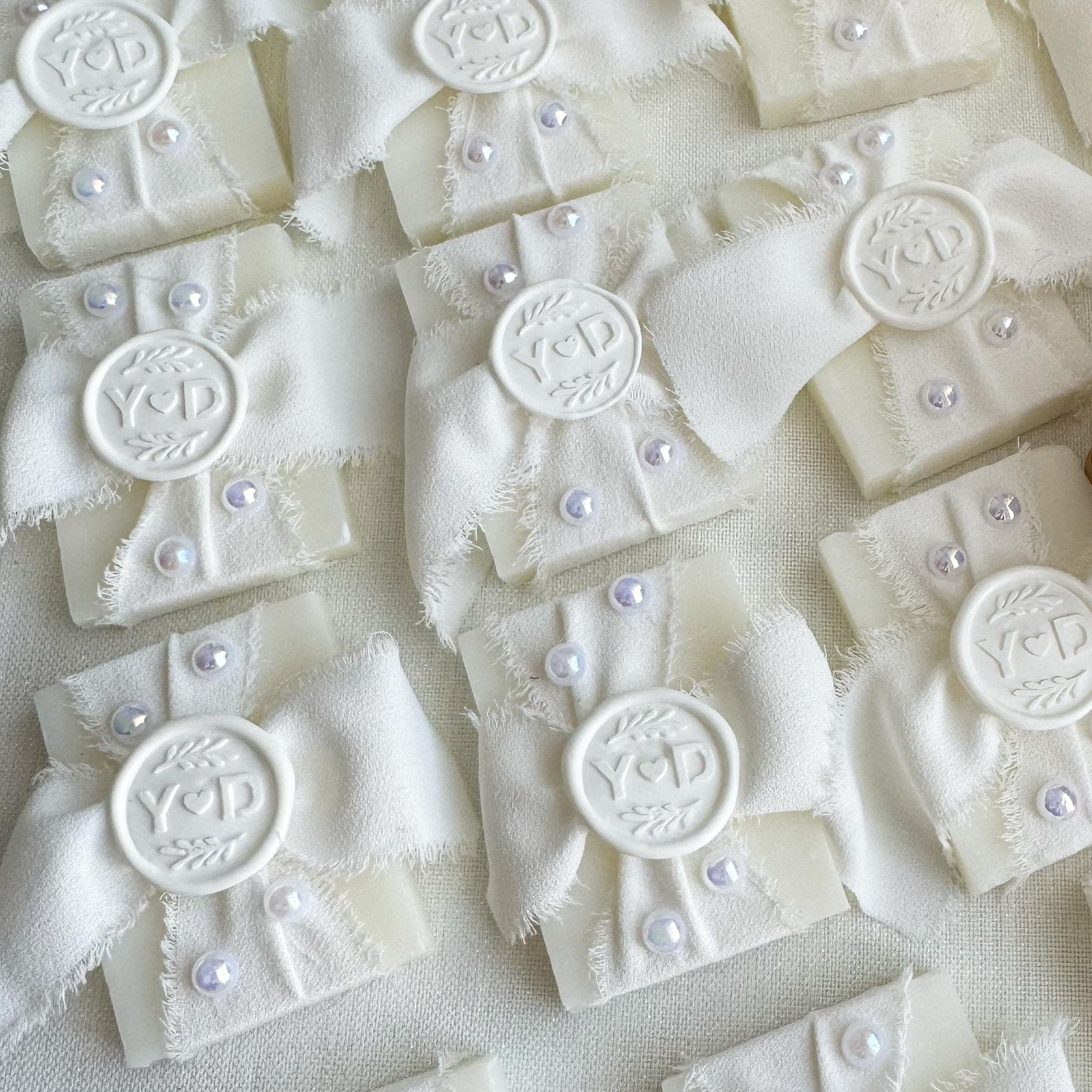 Personalized Soap Gift, Handmade Pearl Wedding Soap Gifts: Elegant Decorative Soaps, Bridal Shower Gift, Elegant Wedding Gift
