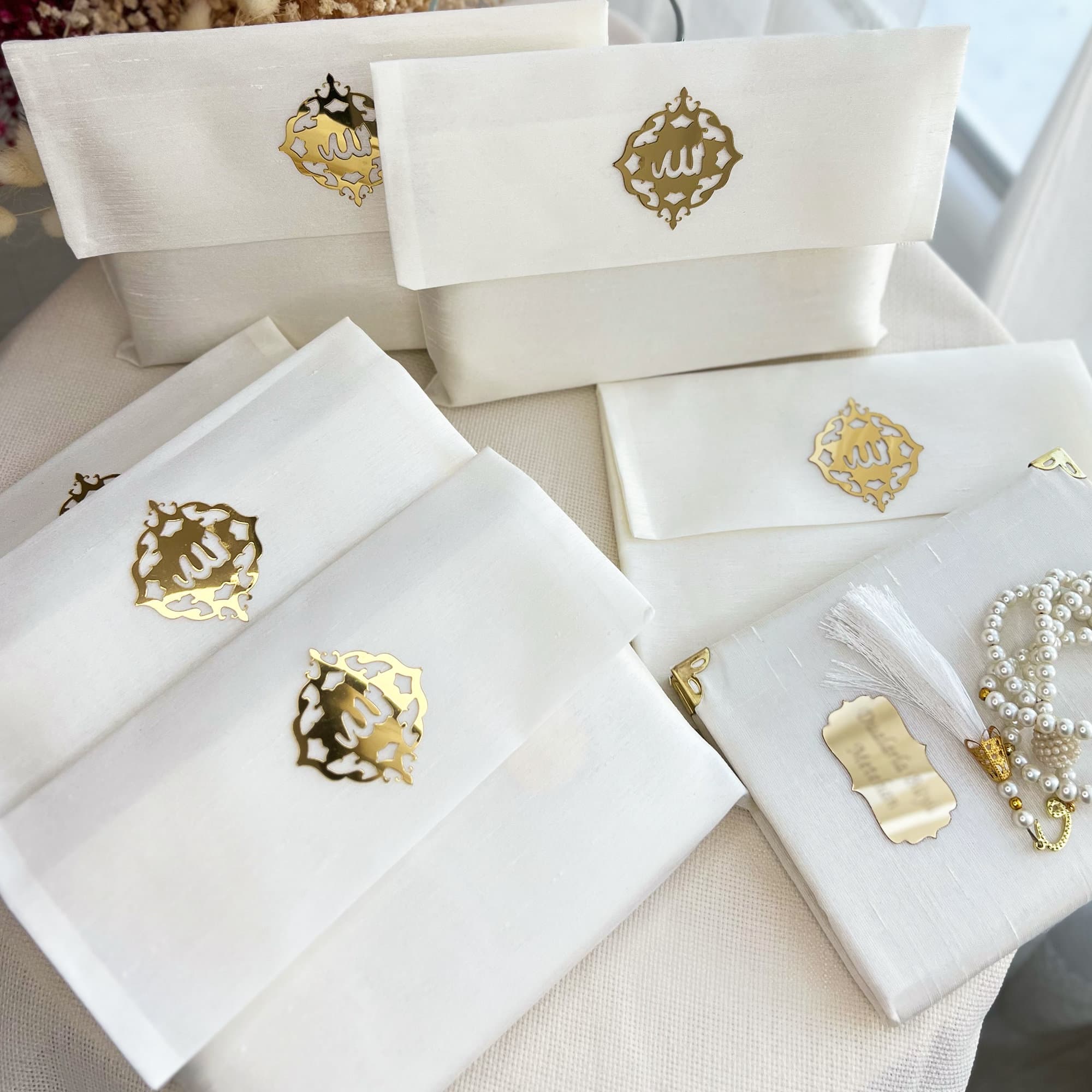 Velvet Quran Gift Set: Personalized Prayer Book, Pearl Rosary - image 3