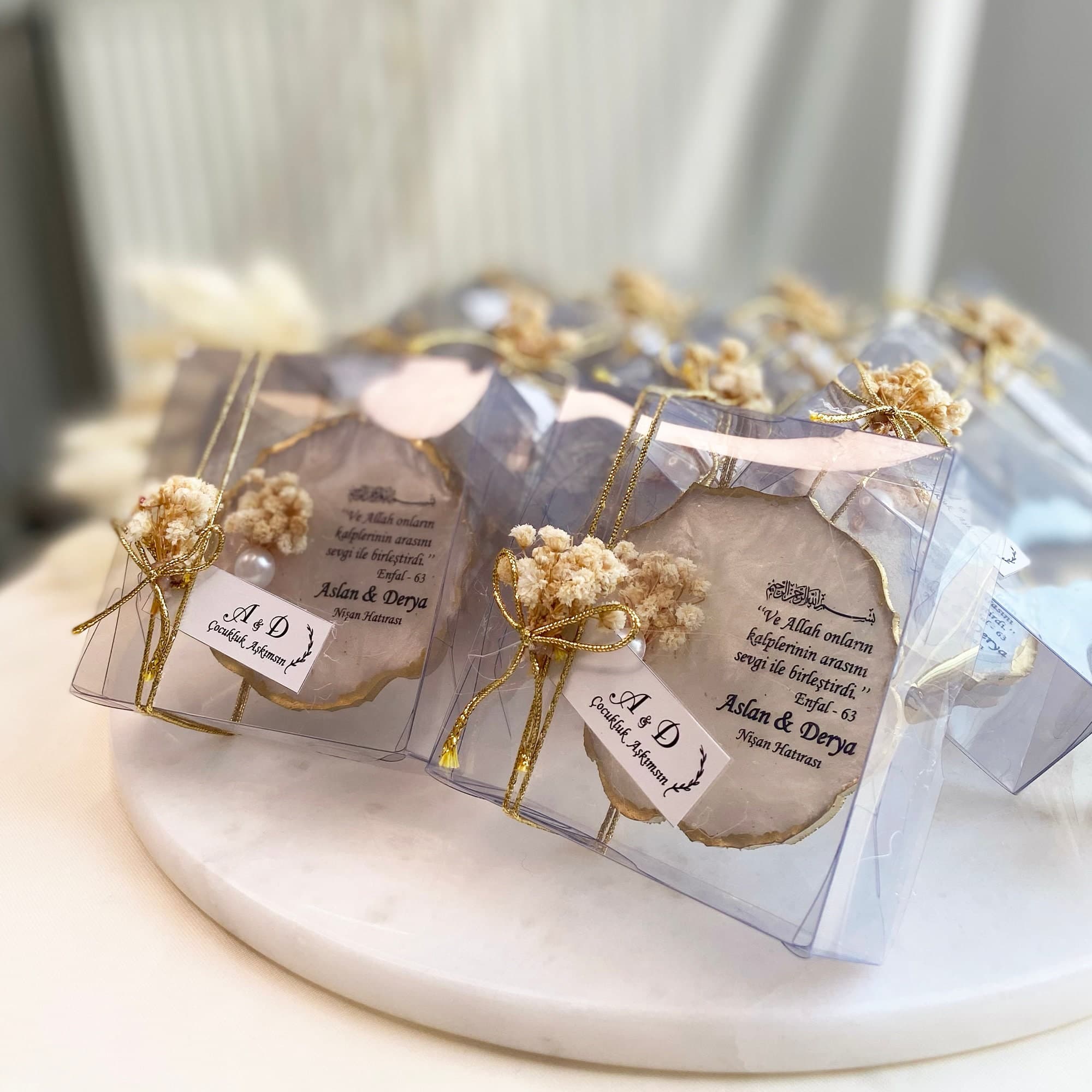 Personalized Epoxy Magnet Favors, Scattered Stone Decor - image 4
