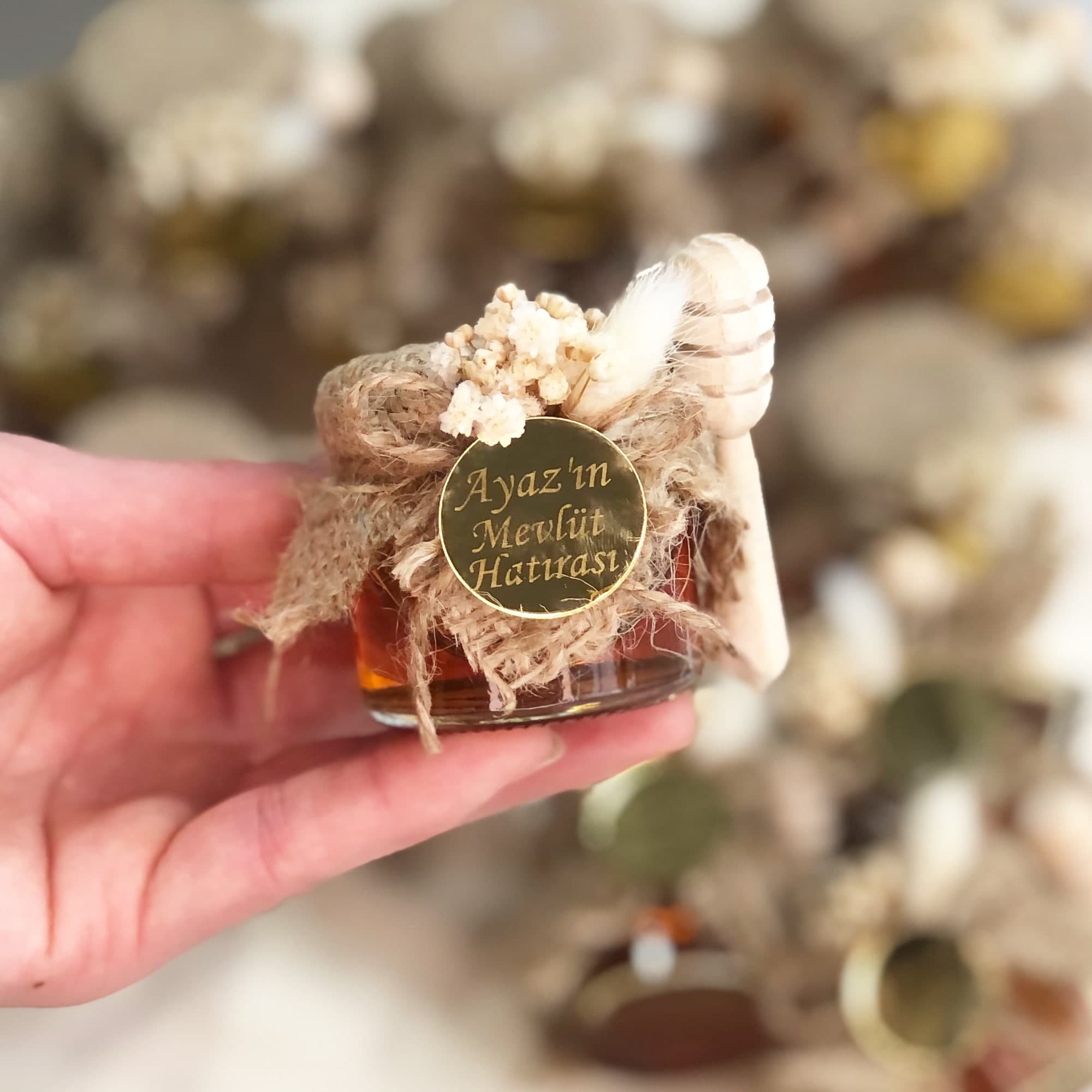 Personalized Honey Jar Favors: Rustic Wedding, Shower, or Party Gift