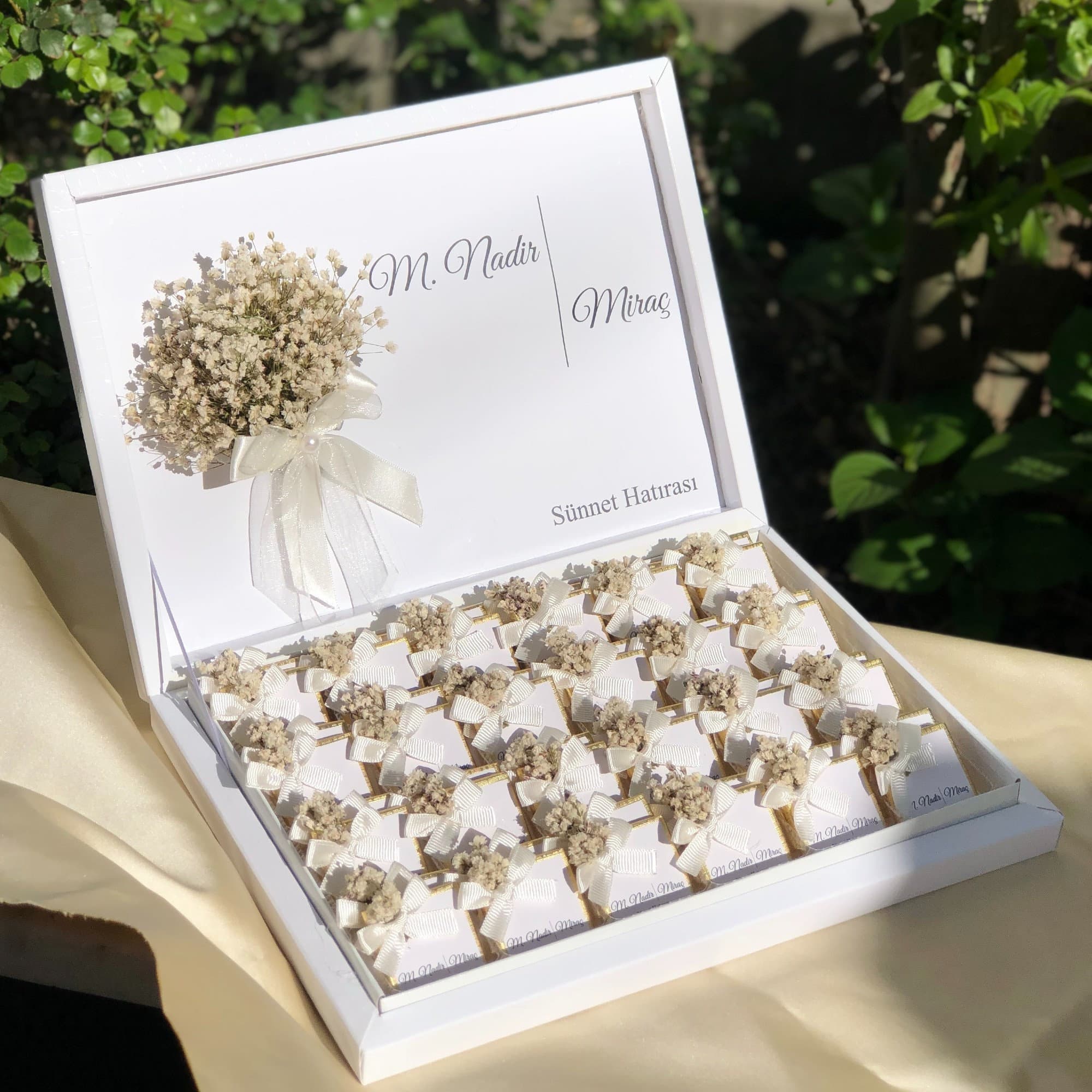 Personalized Wedding Chocolate Box: Party Favor Gifts, 48 Milk Chocolates