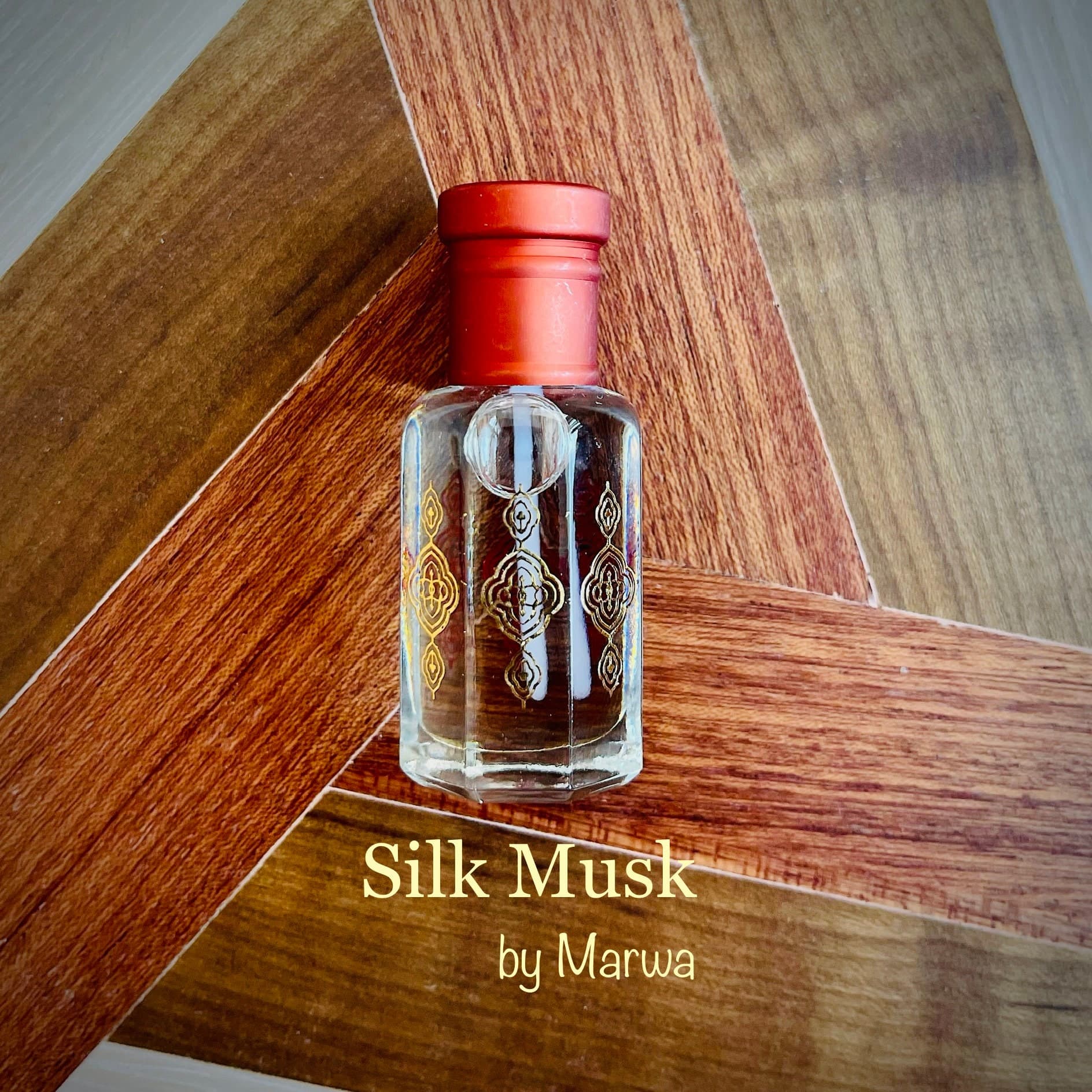 Silk Musk Perfume Oil – Soft Powdery Attar | Alcohol-Free, Vegan, Halal, Long-Lasting Unisex Musk Fragrance - image 3