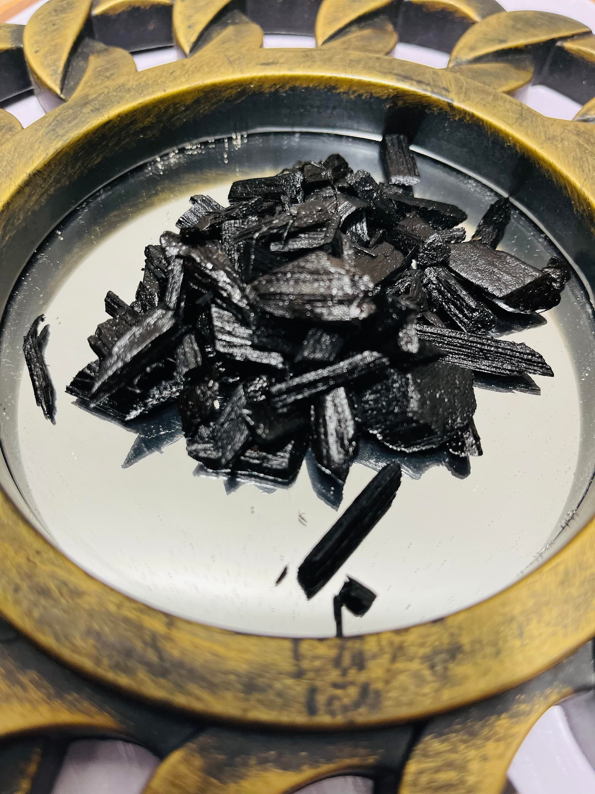 Oud Maliki Agarwood Chips – Premium Oudh Bakhoor for Home Fragrance | Natural Bukhoor Incense, Long-Lasting, Halal - image 4