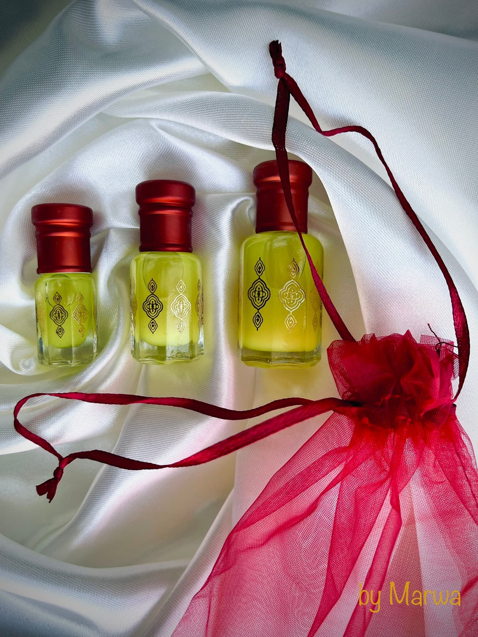 Istanbul Rose Perfume Oil: Damask Rose Attar, Alcohol-Free, Vegan - image 5
