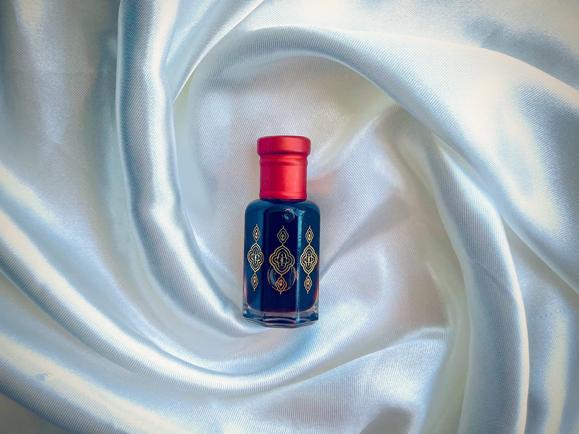 Dehn El Oud Cambodi Perfume Oil: Alcohol-Free Attar, Vegan & Cruelty-Free