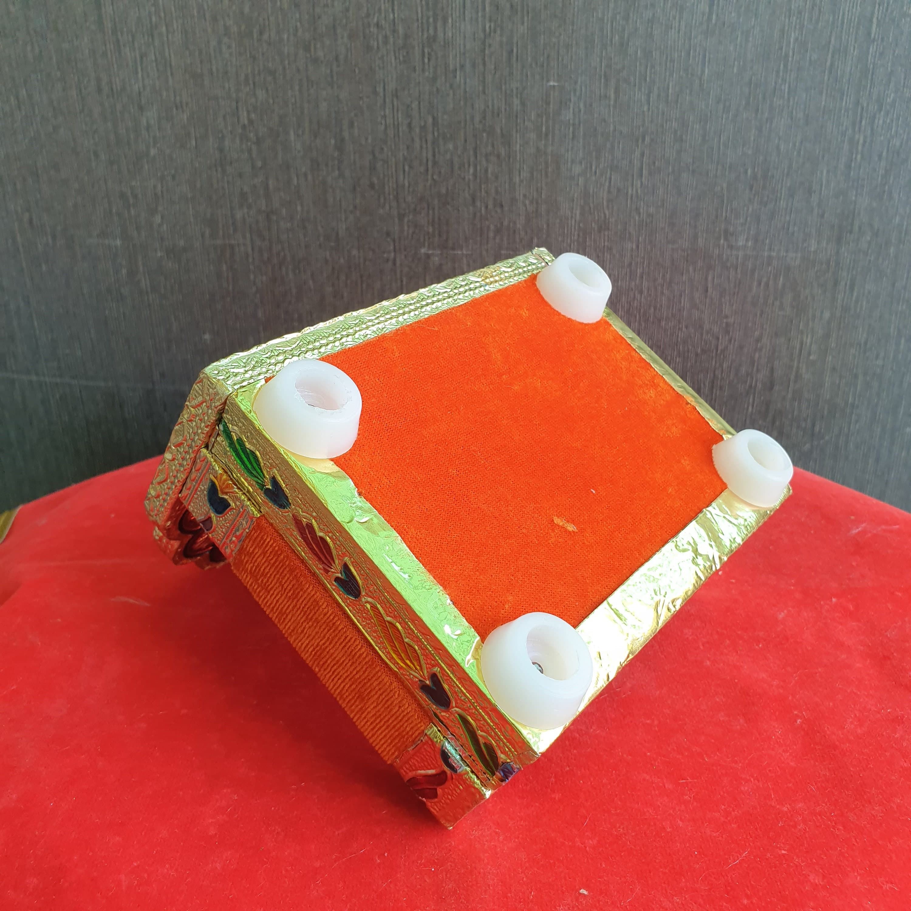 singhasan for laddu gopal , singhasan for god , singhasan for ganpati , chowkis , wooden , laddu gopal , bajot , bethak , wooden singhasan for god , minakari , handicraft , vyasasana for god , singhasan , laddu gopal jhula, laddu gopal dress