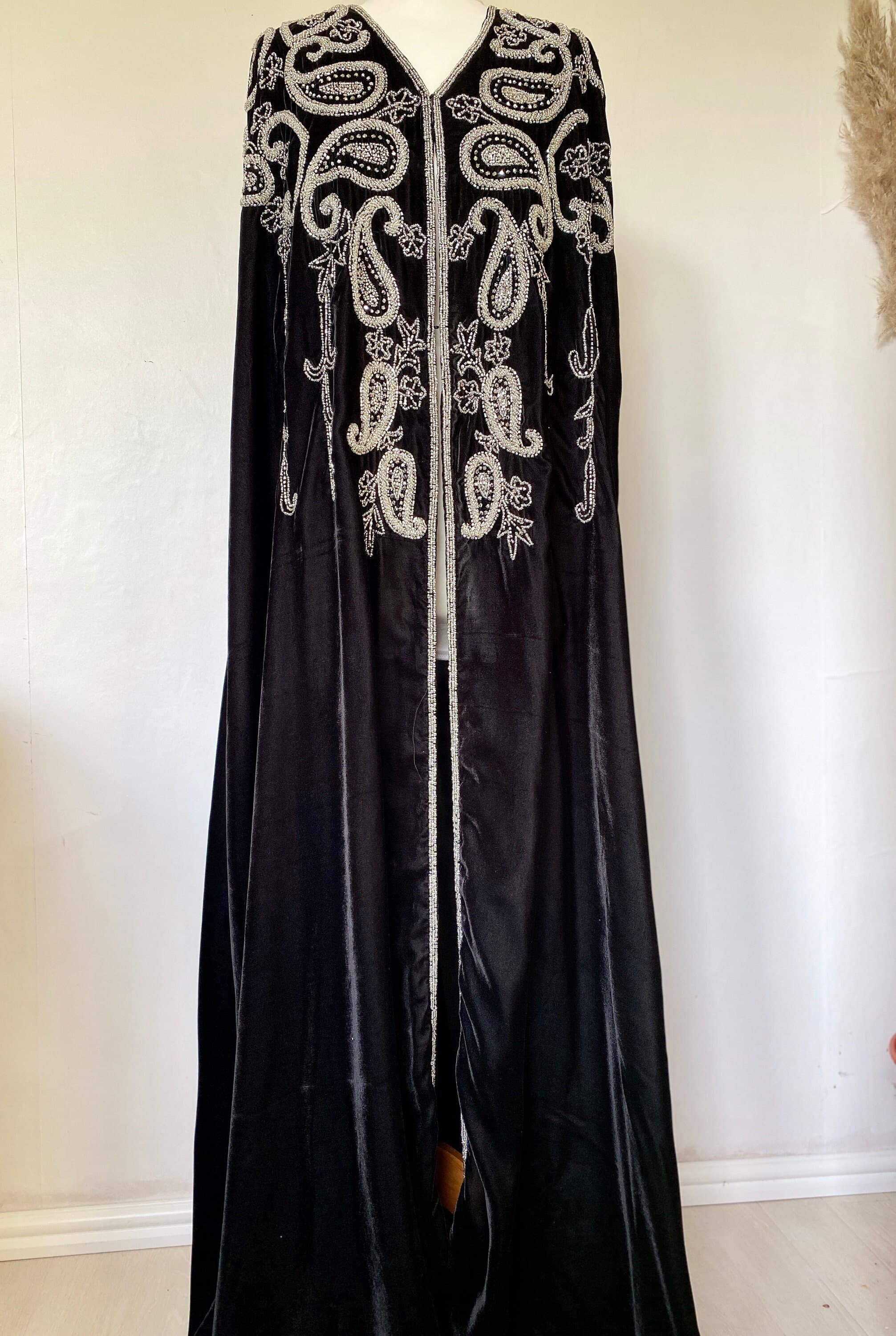 Velvet cape Abaya