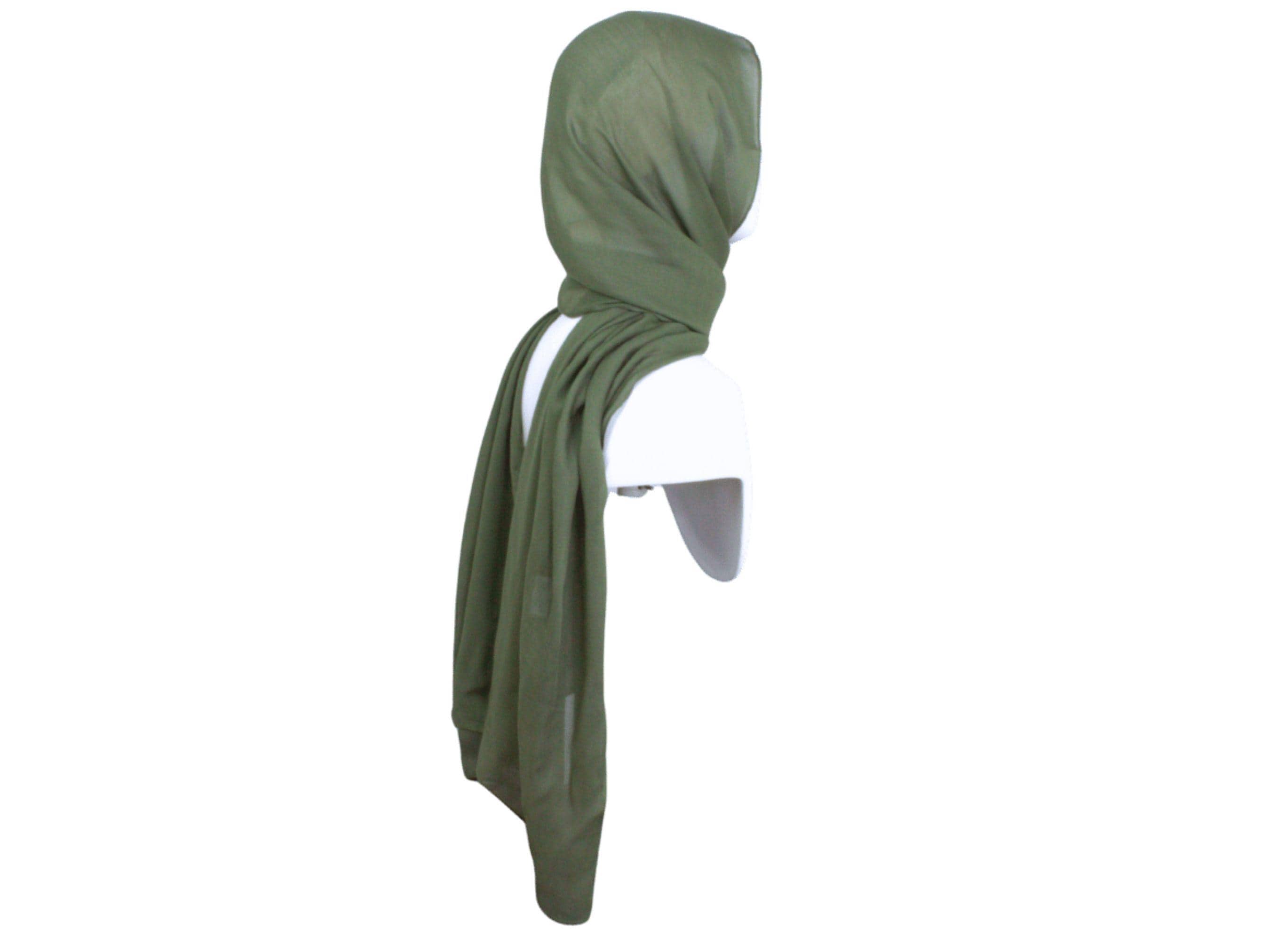 Green bamboo modal hijab, premium quality for muslim women and ideal for warm weather and heat.