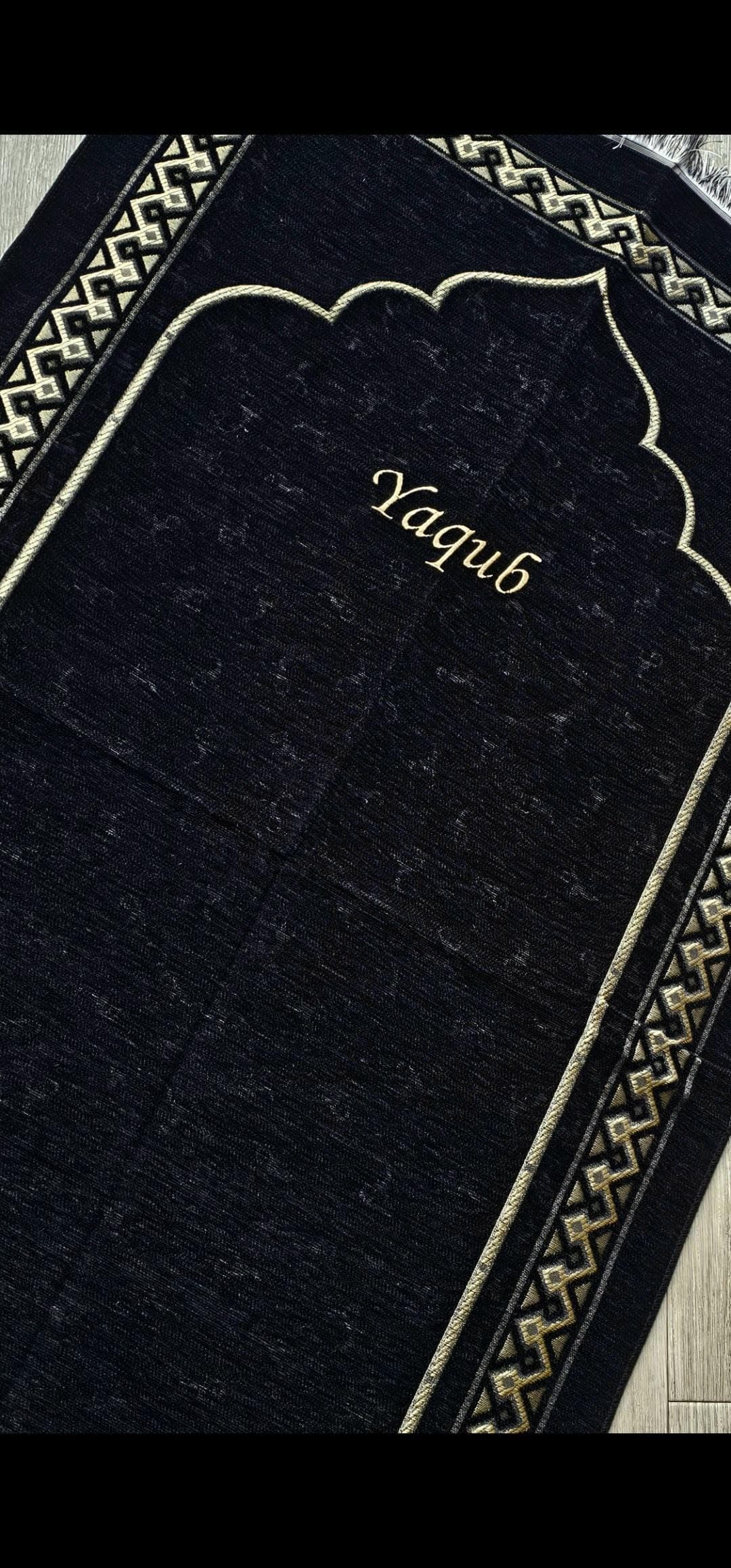 Personalised prayer mat, Islamic prayer rug, personalised musallah, Arabic salah mat, janamaz gift idea Hajj and Umrah gift - image 5