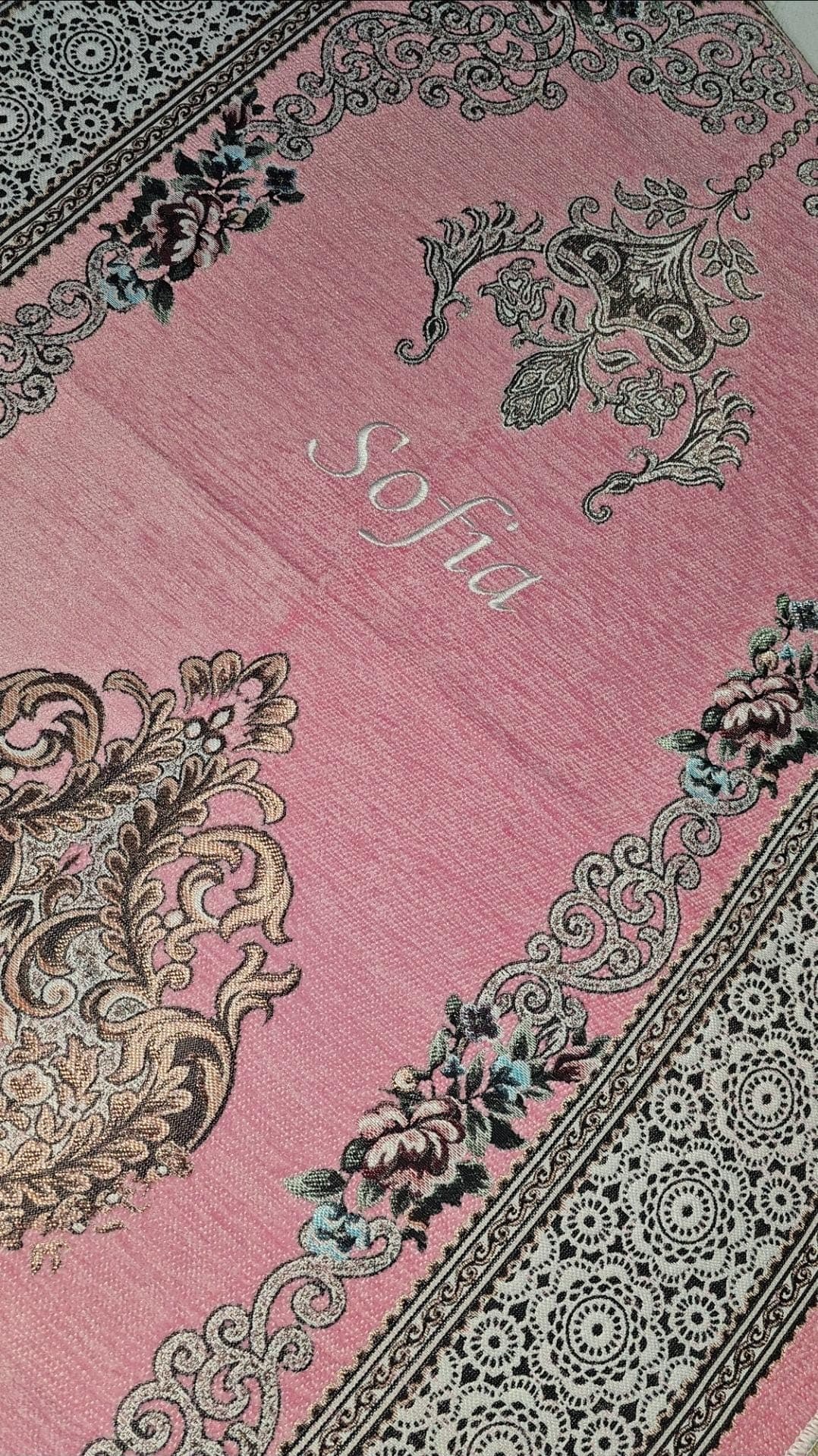 Customised Islamic prayer mat, personalised prayer mat musallah, Arabic-style prayer rug, unique salah mat, janamaz Muslim  gift idea pink