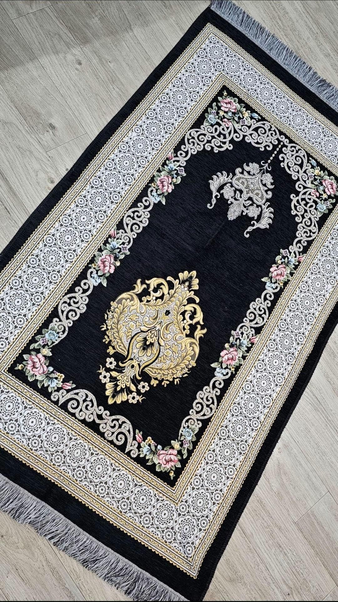 Personalised musallah, prayer rug, personalised prayer mat, Islamic praying gift, Arabic prayer rug, salah mat, janamaz prayer - image 4