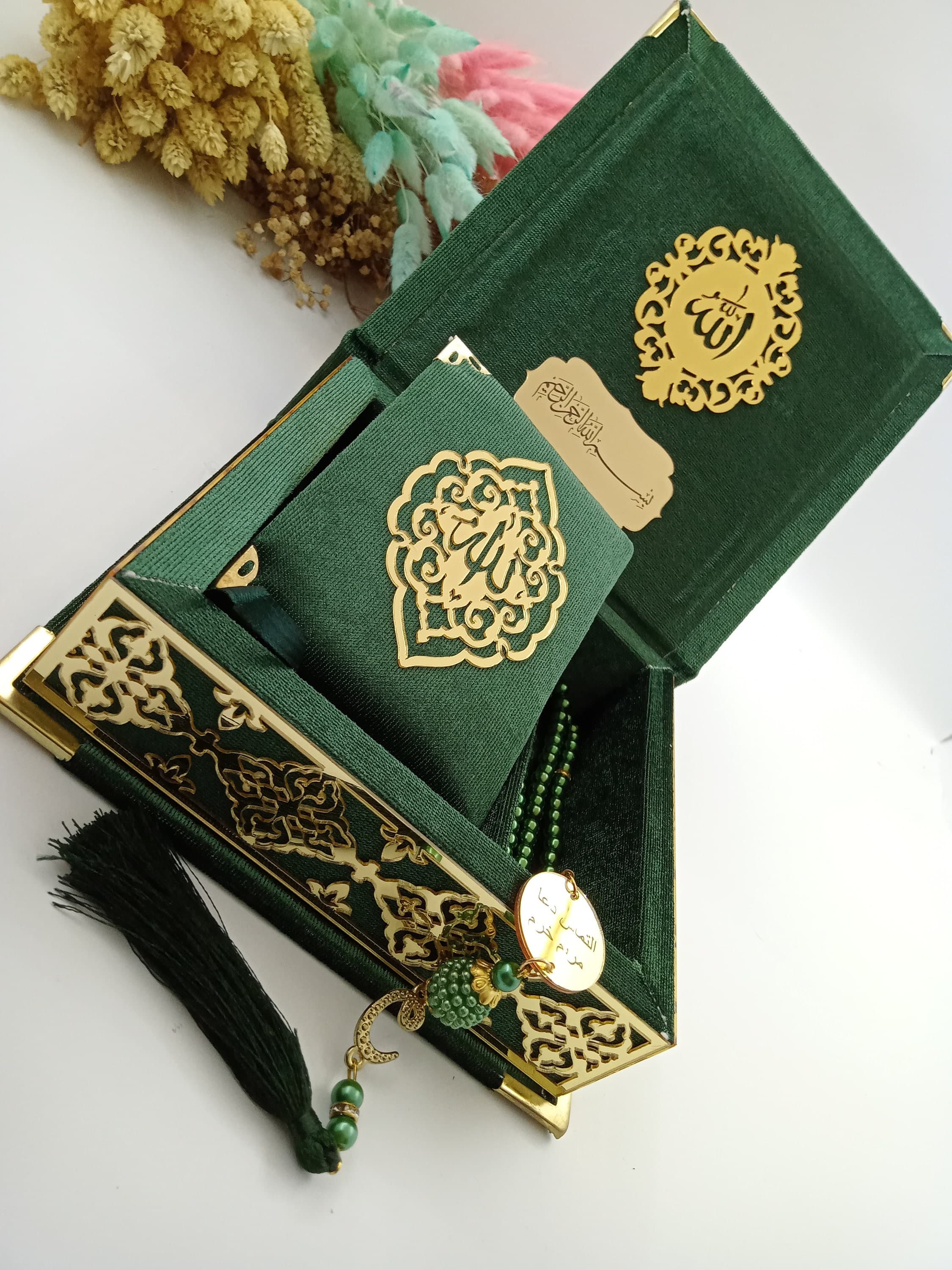 Personalized Velvet Quran Gift Set | Islamic Pearl Prayer Beads - image 3