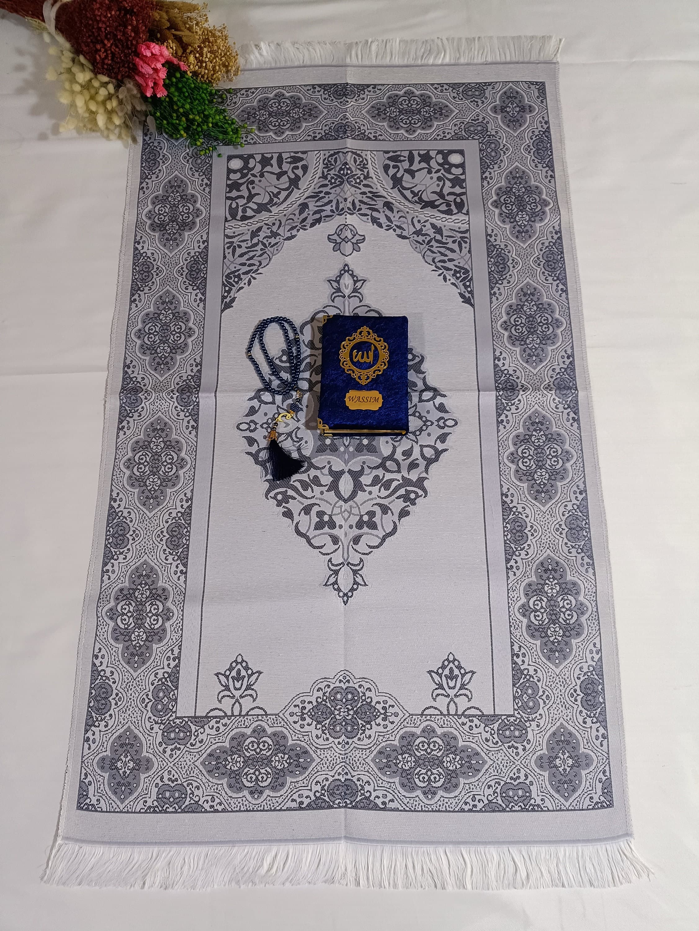 Personalized Prayer Mat Set | Quran, Tasbeeh, Velvet Yaseen Gift