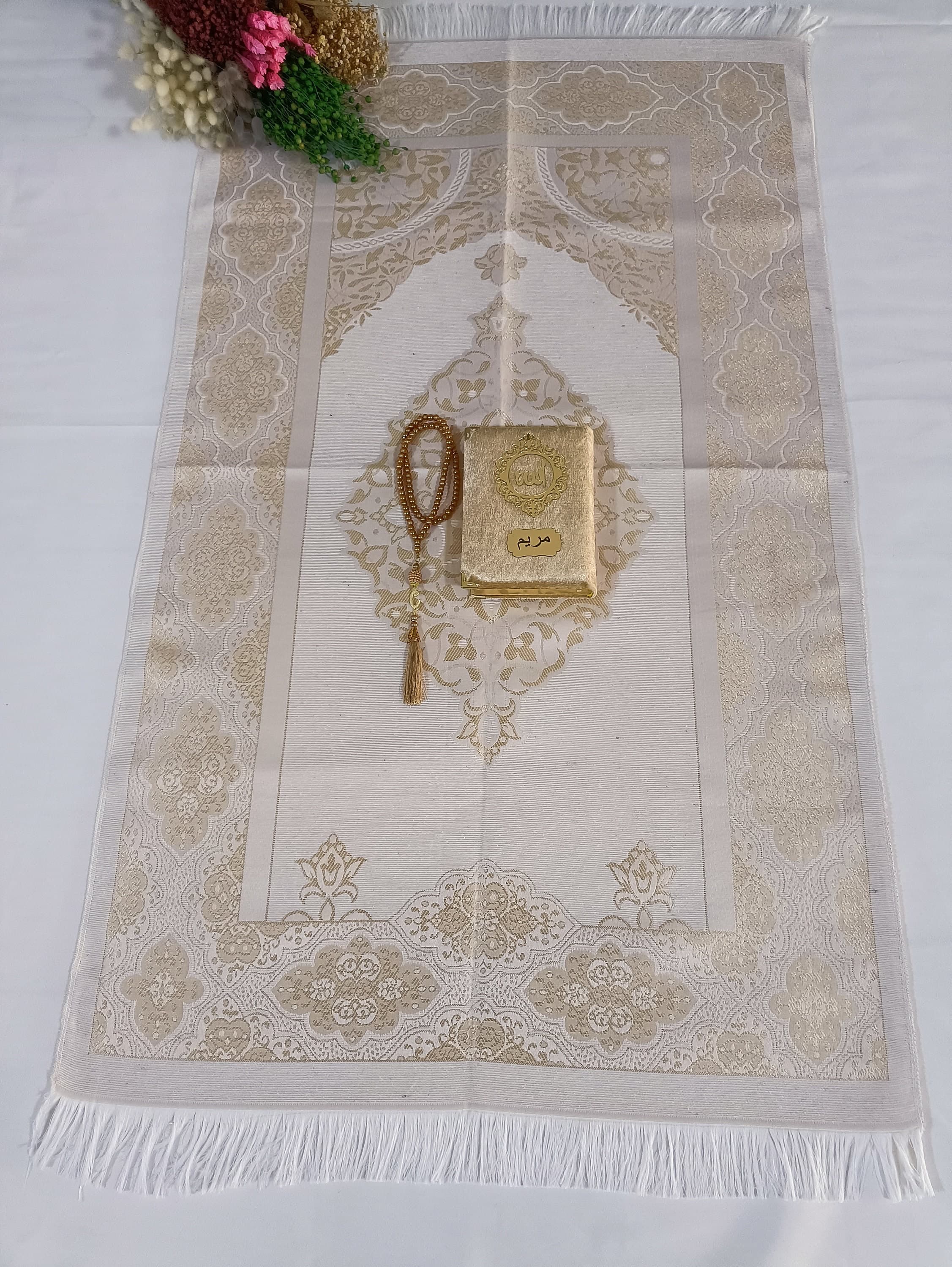 Personalized Prayer Mat Quran Gift Set | Muslim Wedding, Eid Gift - image 3