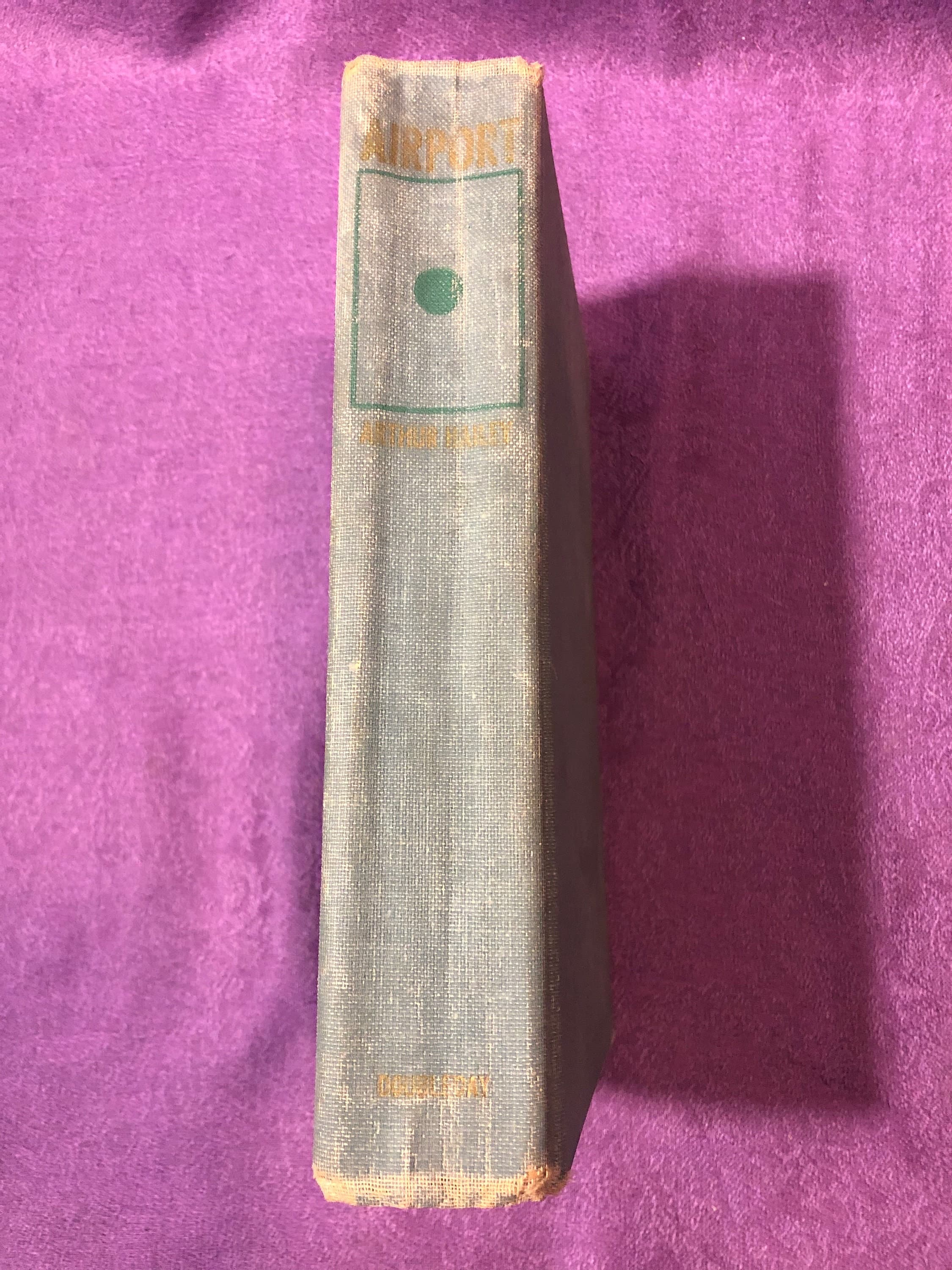 Airport, by Arthur Hailey, First Edition, Hardcover Book, 1968 - image 3