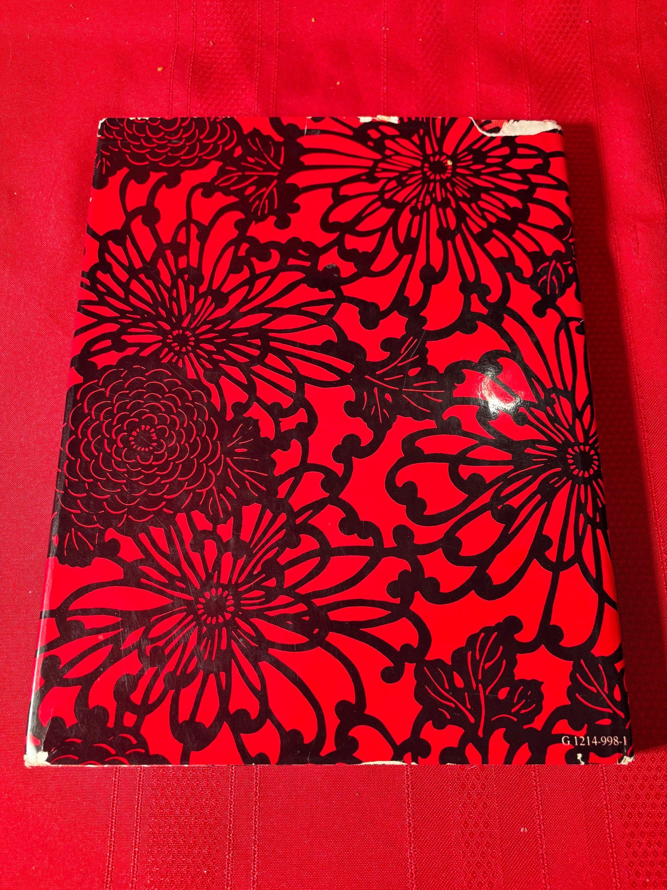 Design On Fabrics, by Meda Parker Johnson and Glen Kaufman, Hardcover Book, 1967 - image 4