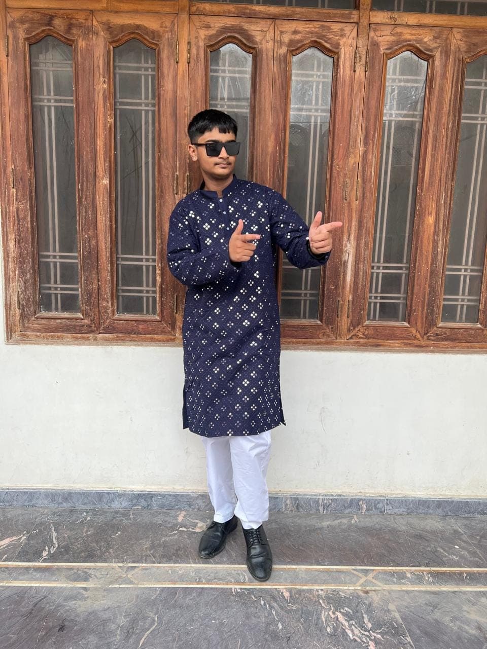 Navy Blue Mirror Embroidered Kurta Set: Mens Chikankari Georgette Kurta Pajama - image 3