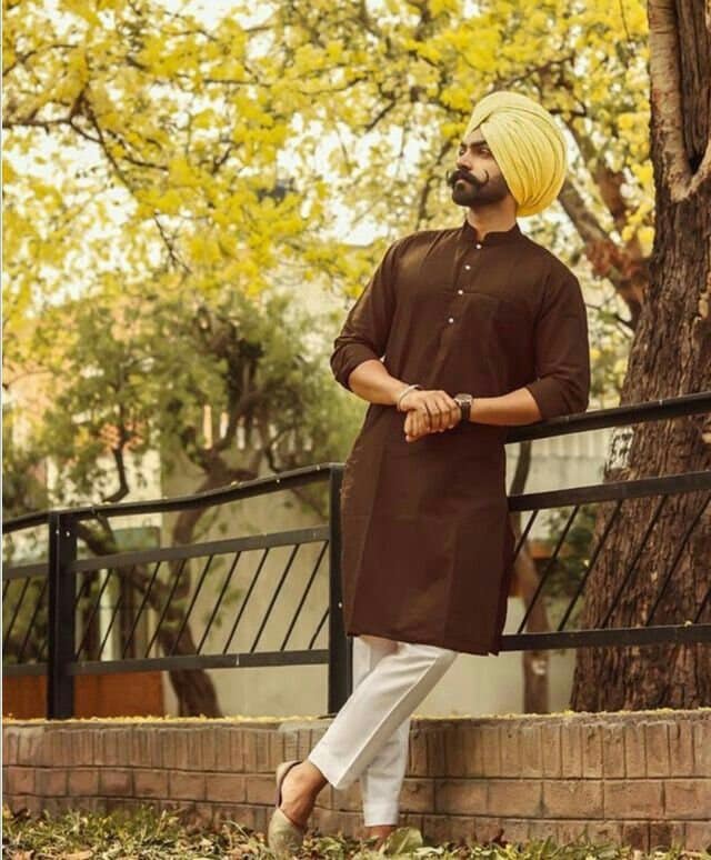 Handmade Indian Cotton Kurta Pajama Set: Brown Ethnic Clothing